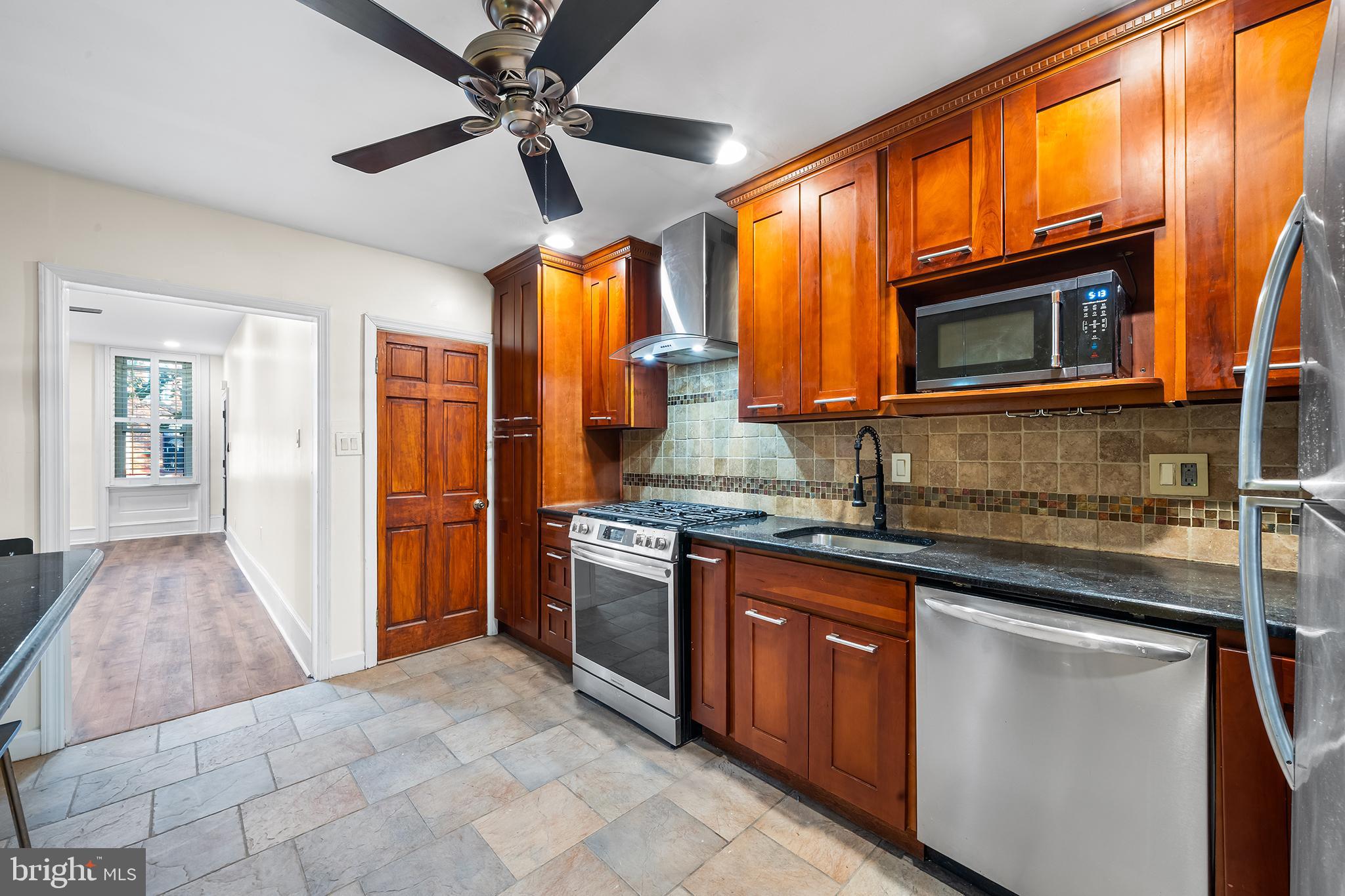 EAST PASSYUNK CROSSING - Residential Lease