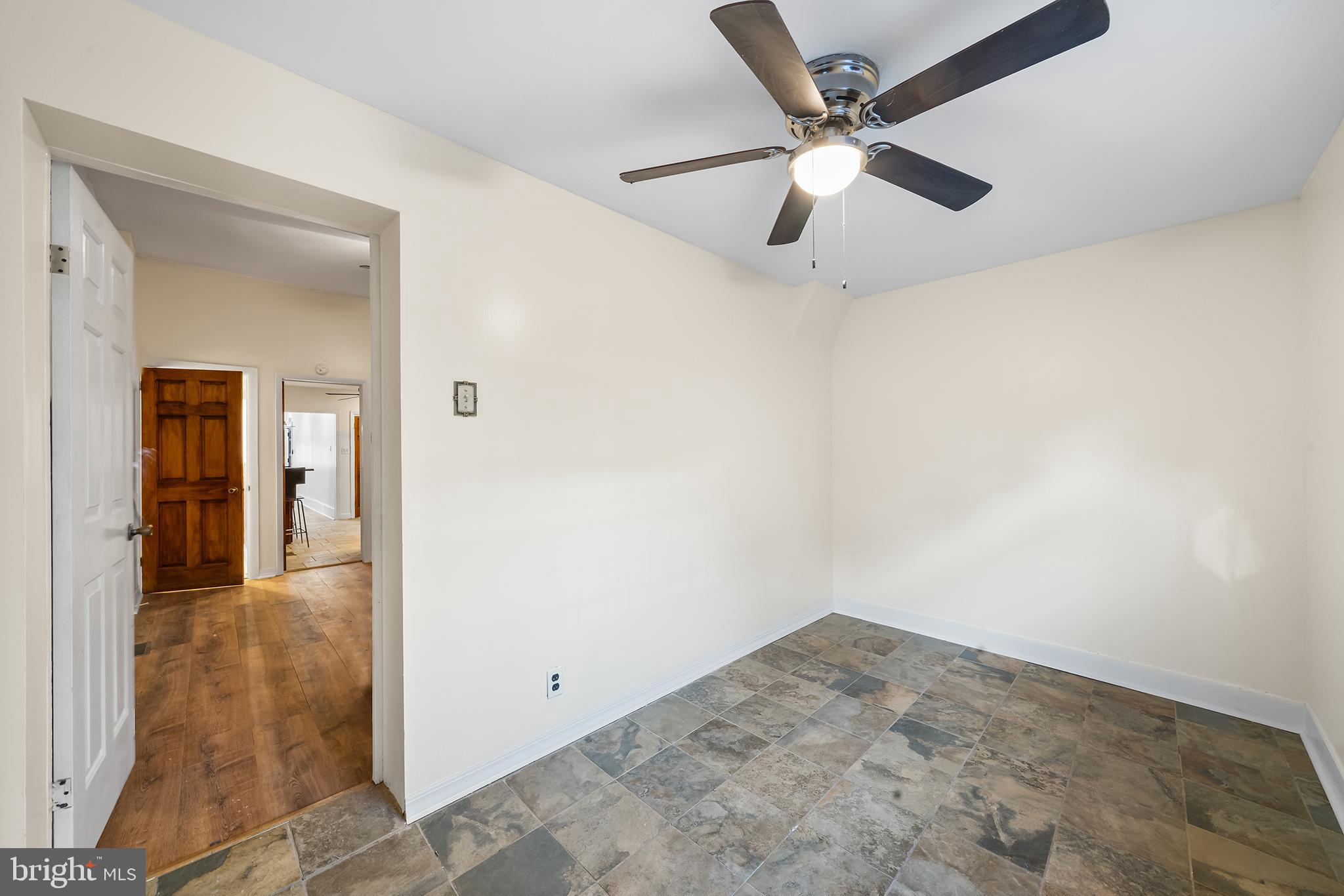 EAST PASSYUNK CROSSING - Residential Lease