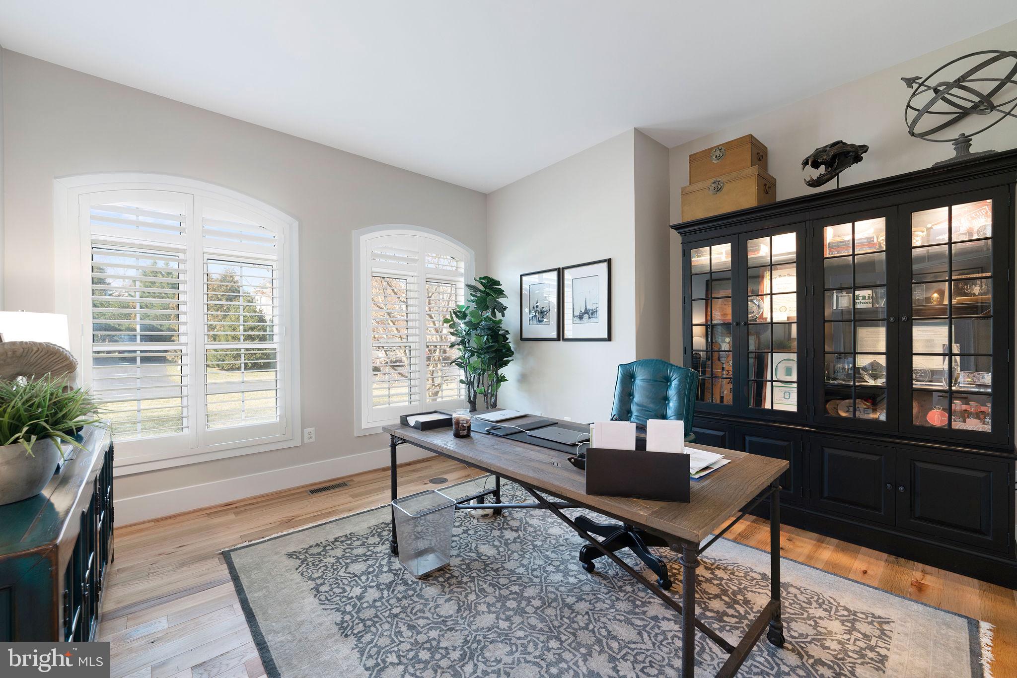 RIVER CREEK - Residential