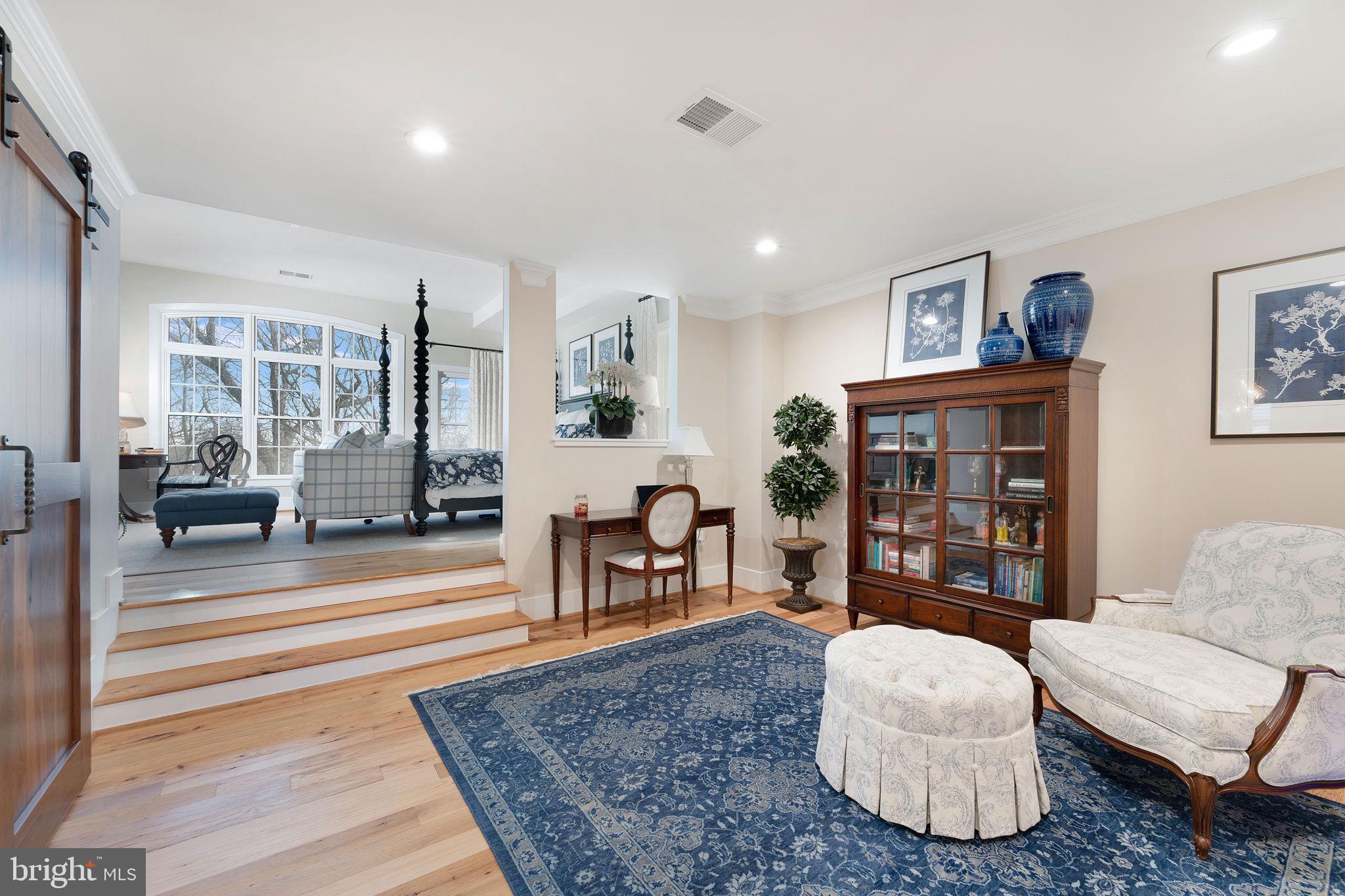 RIVER CREEK - Residential