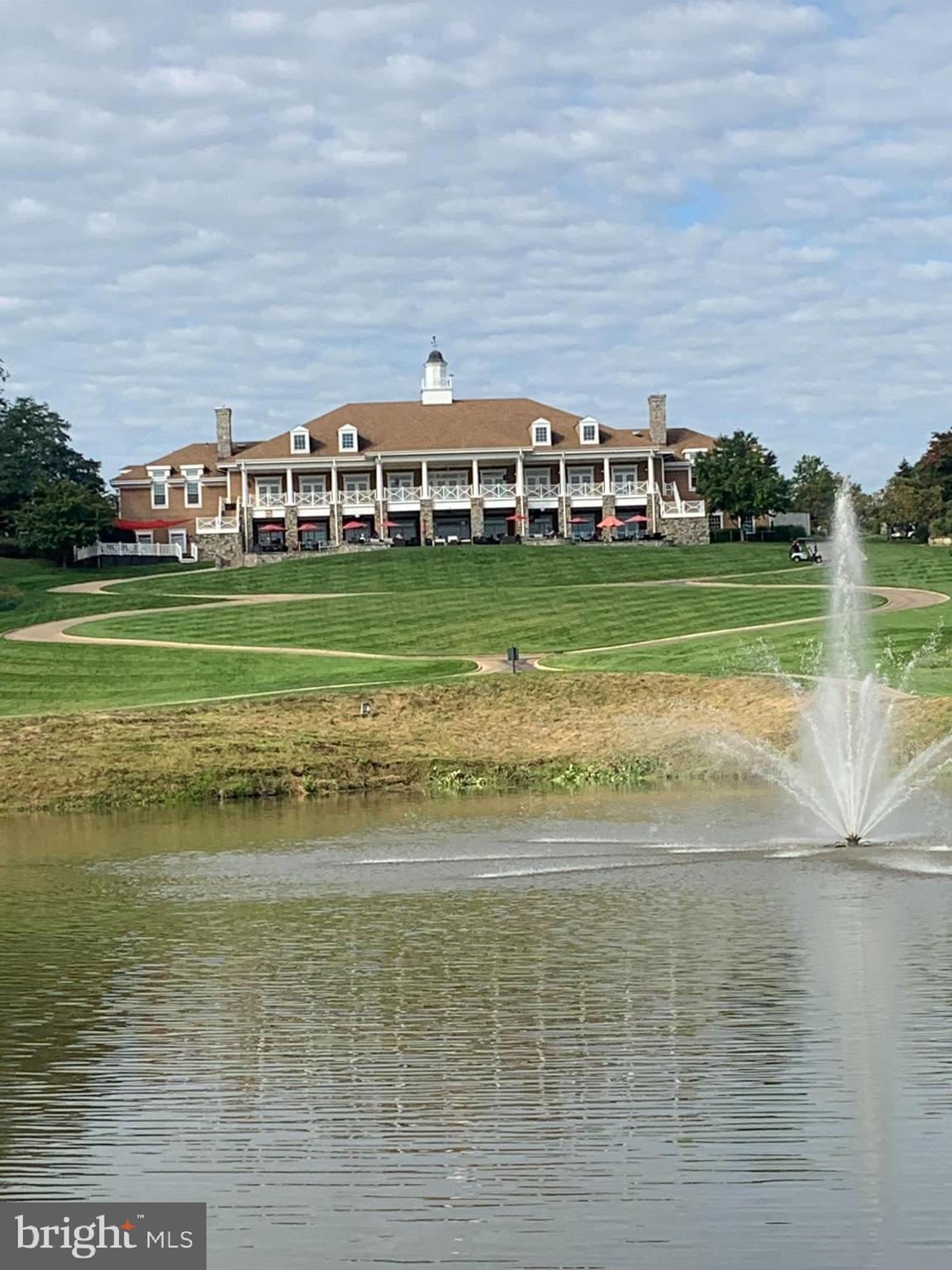 RIVER CREEK - Residential