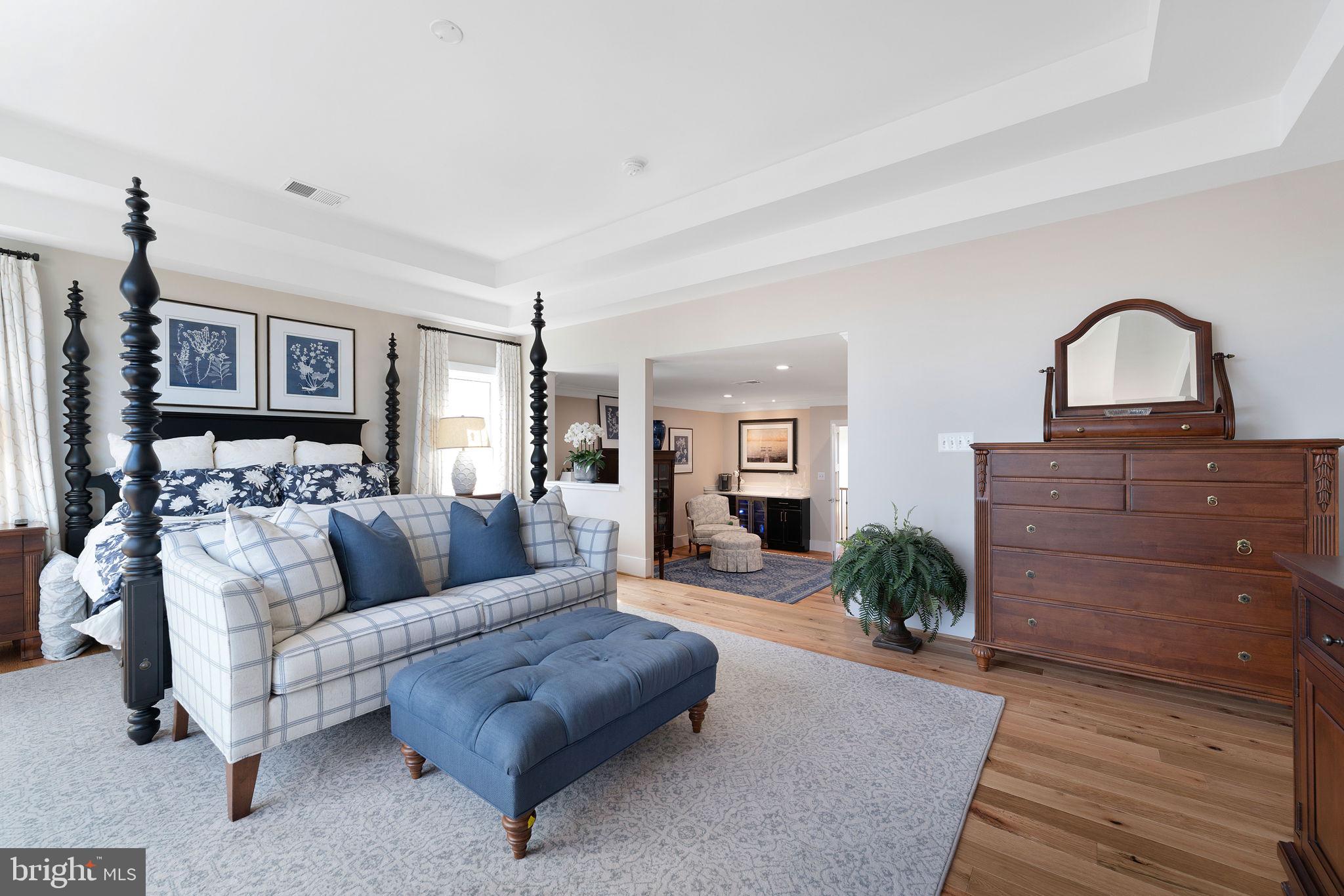 RIVER CREEK - Residential