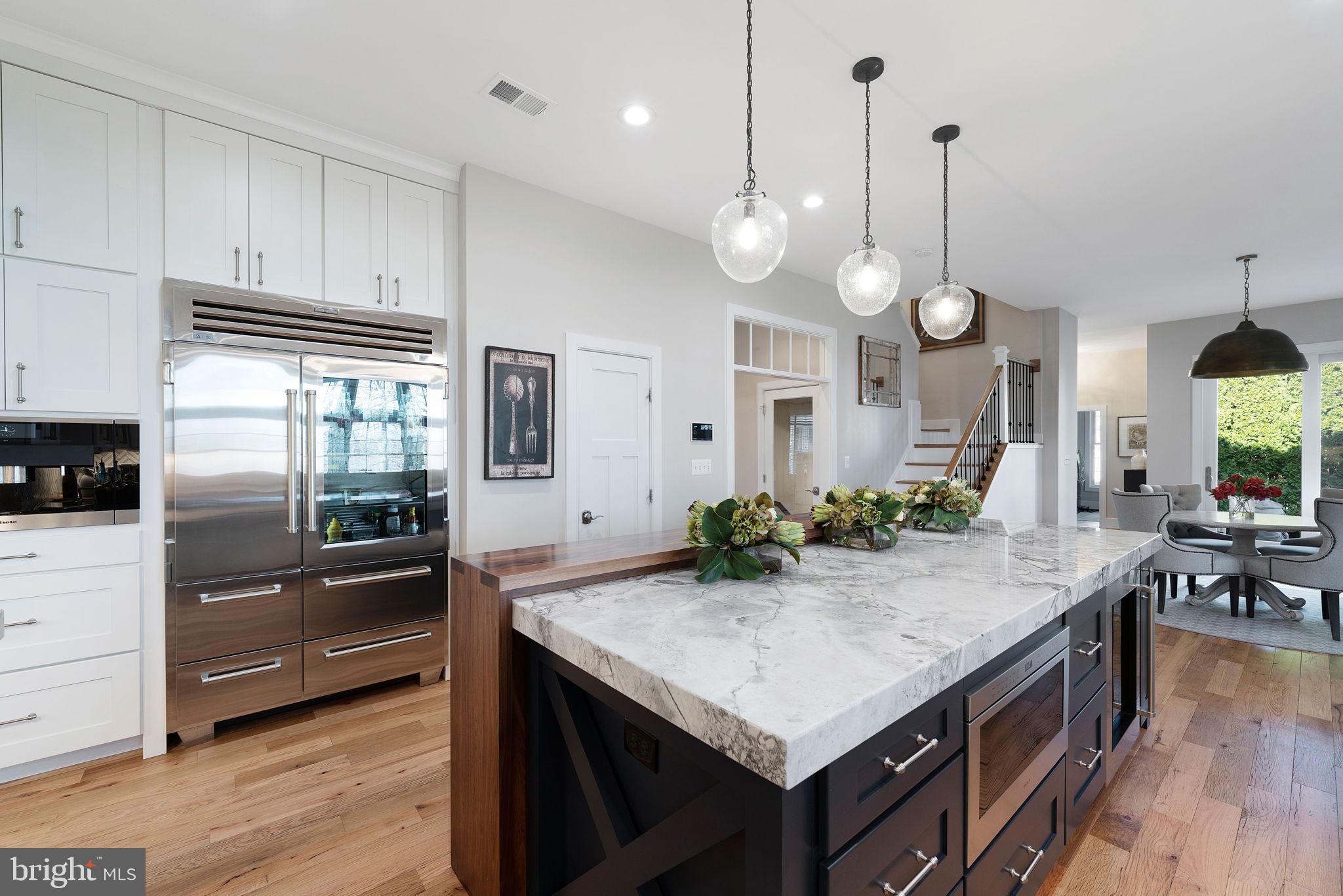 RIVER CREEK - Residential