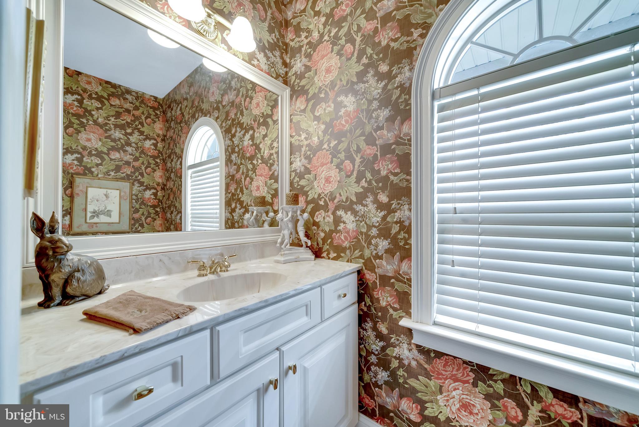 WHITEMARSH CHASE - Residential