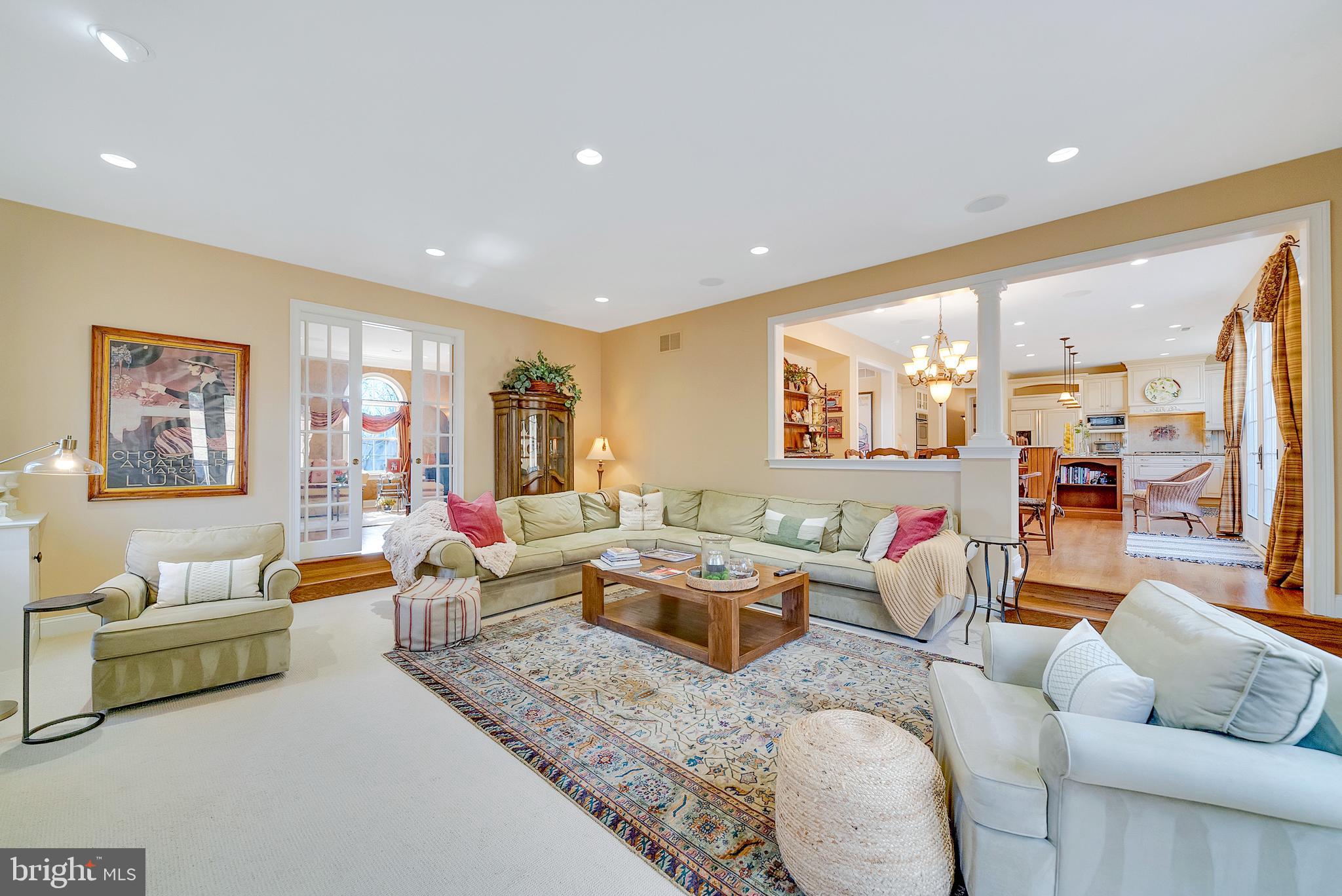 WHITEMARSH CHASE - Residential