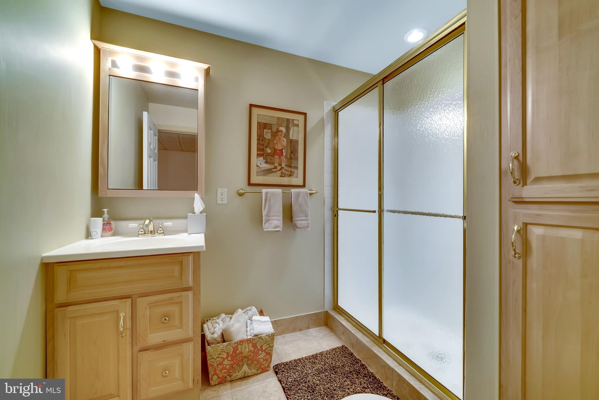 WHITEMARSH CHASE - Residential