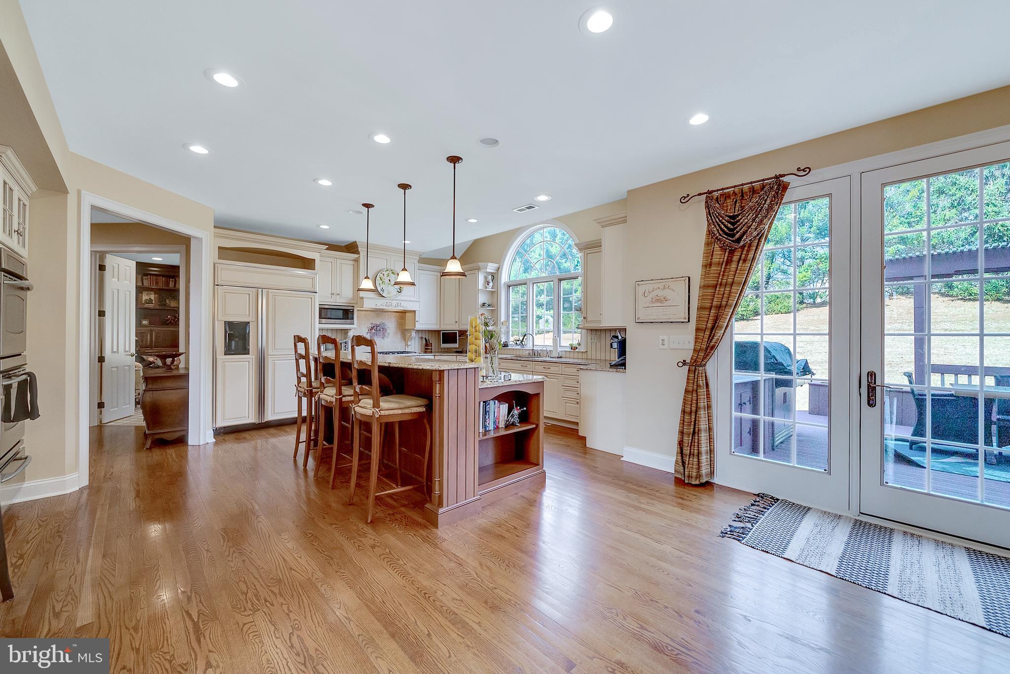 WHITEMARSH CHASE - Residential