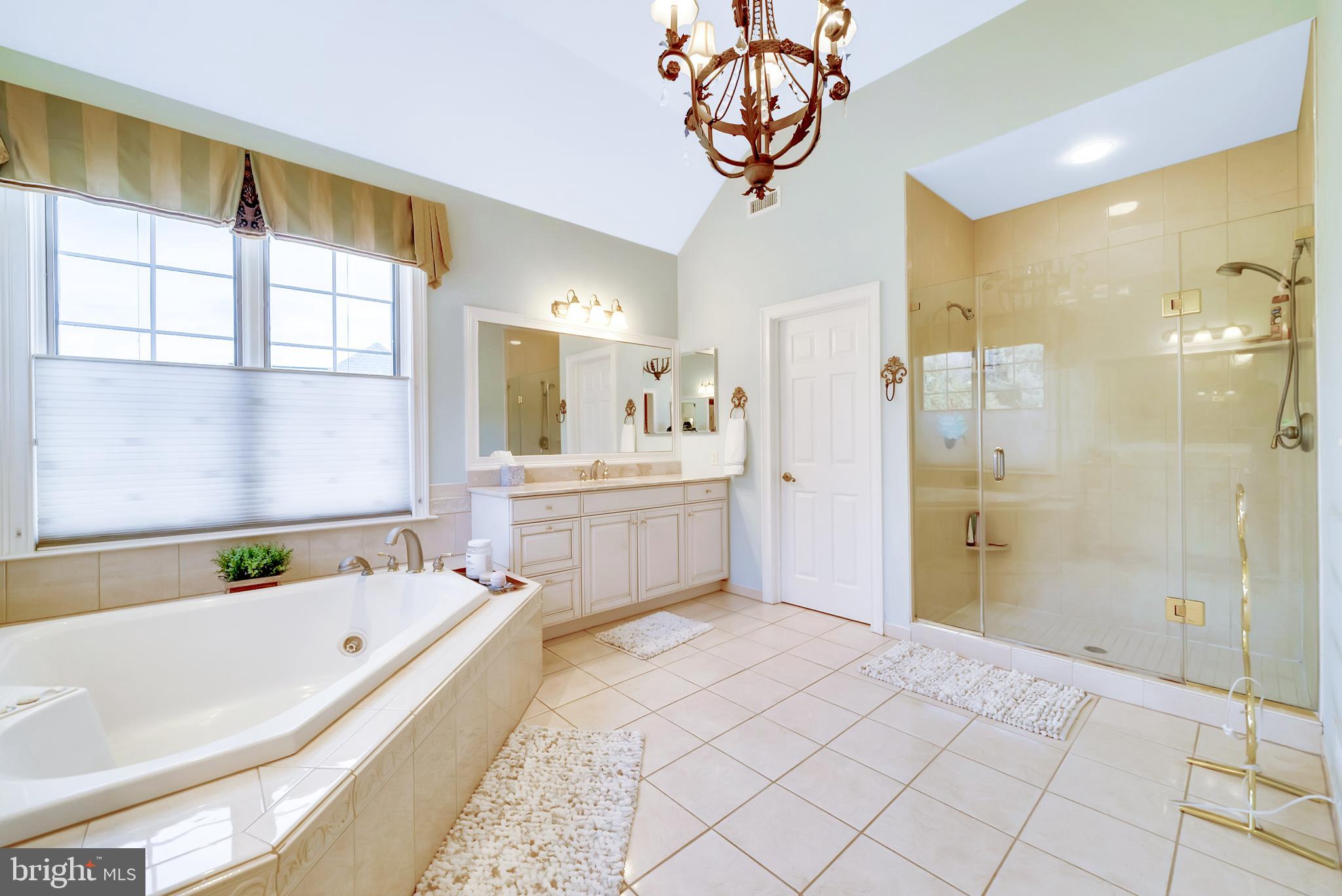 WHITEMARSH CHASE - Residential