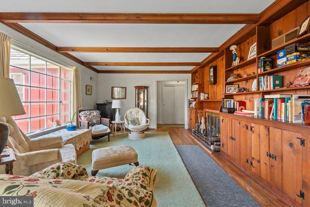 GLEN ARM - Residential