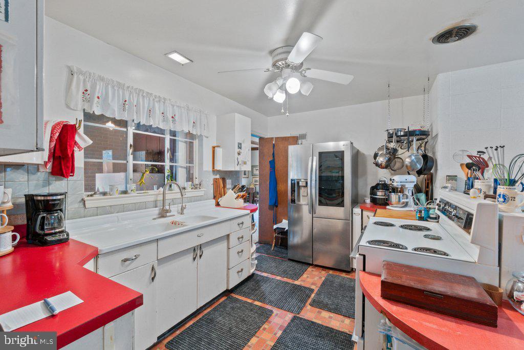 GLEN ARM - Residential