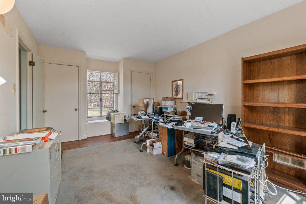 GLEN ARM - Residential