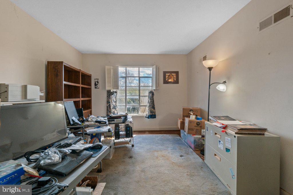 GLEN ARM - Residential