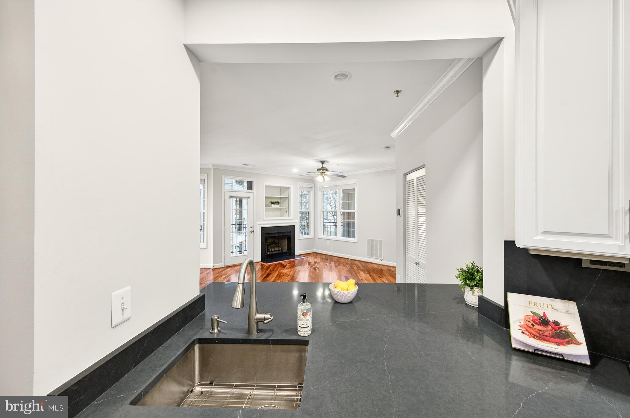 COURTHOUSE HILL - Residential