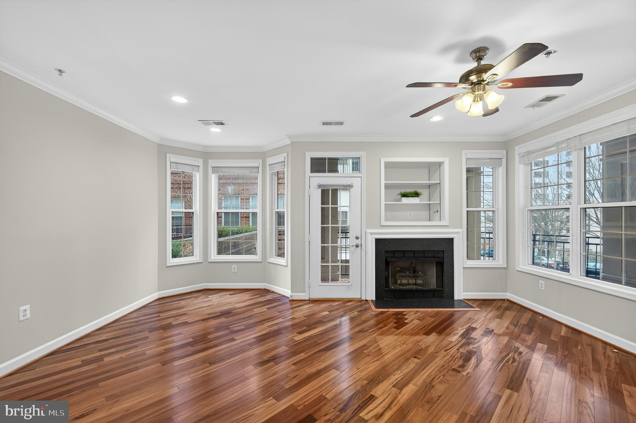 1320 N WAYNE STREET 102