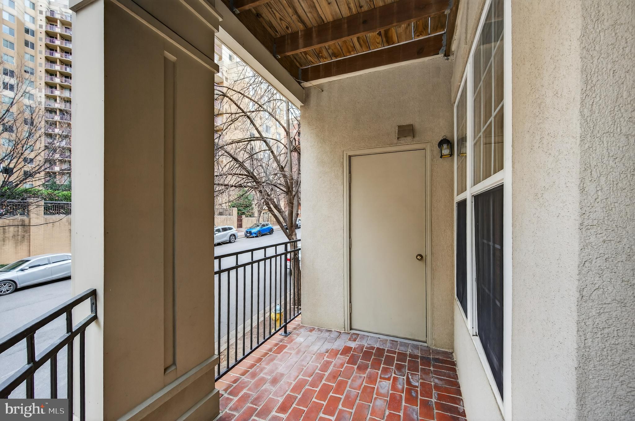 COURTHOUSE HILL - Residential