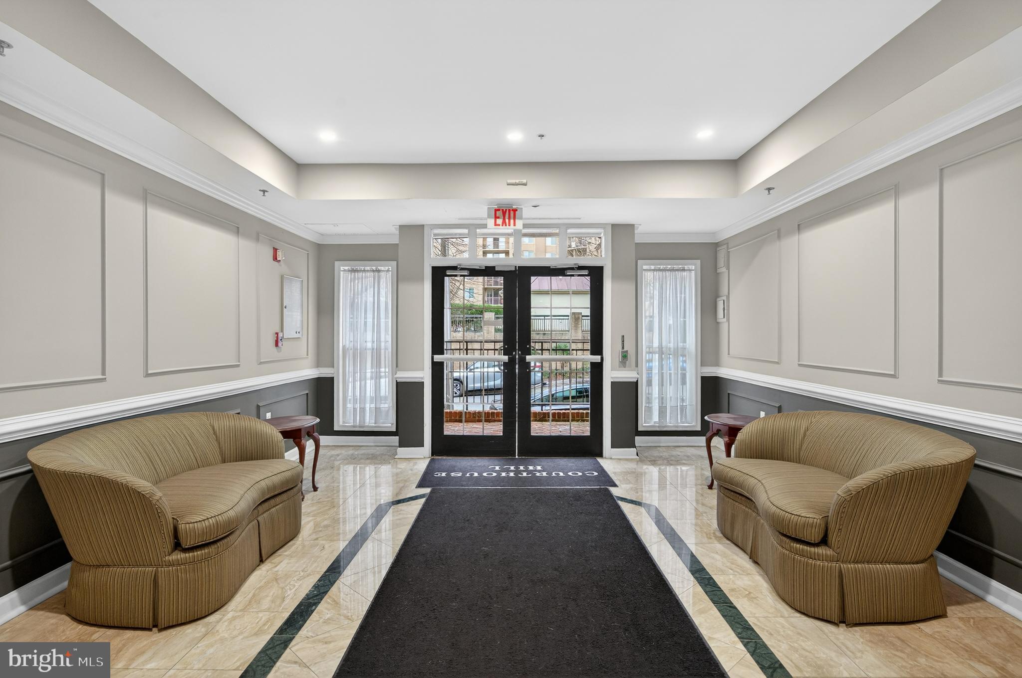 COURTHOUSE HILL - Residential