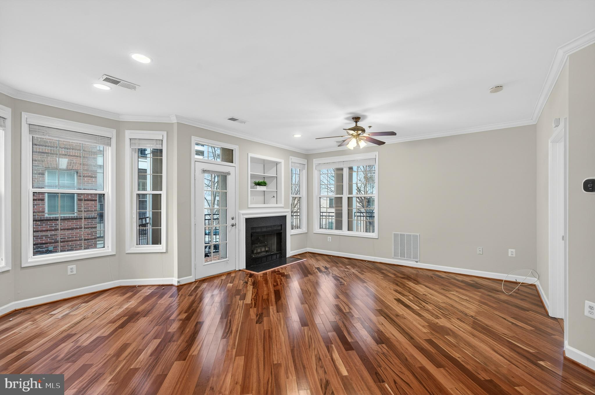 COURTHOUSE HILL - Residential