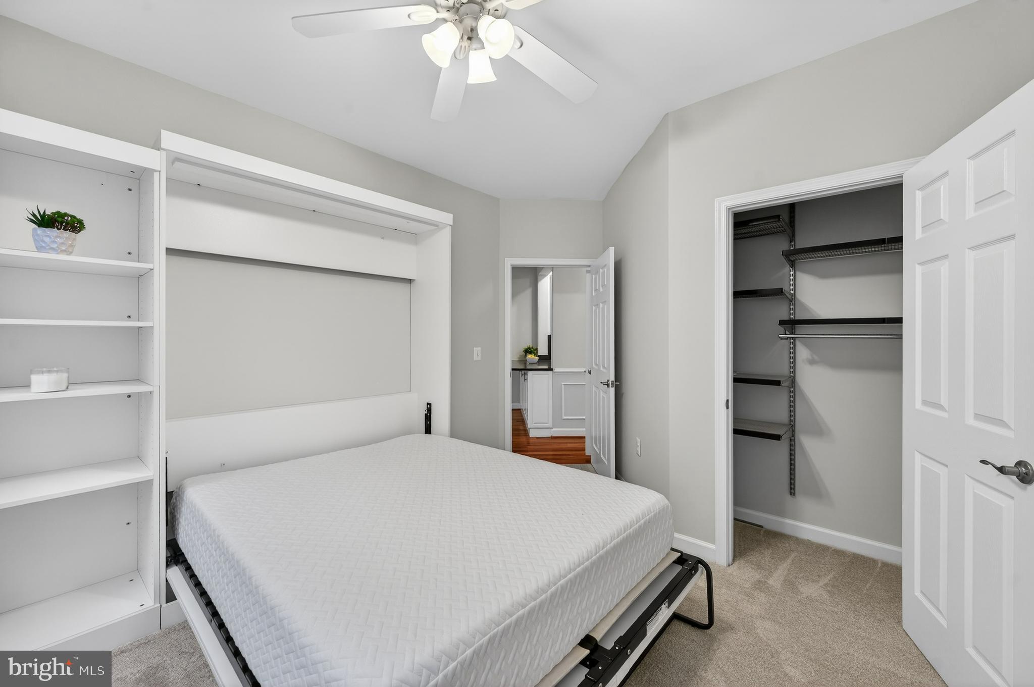 COURTHOUSE HILL - Residential