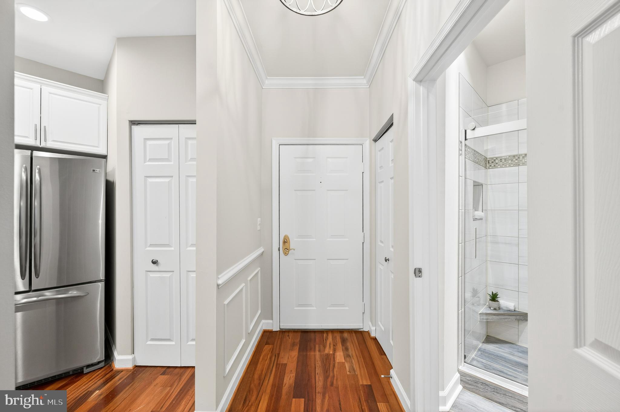 COURTHOUSE HILL - Residential