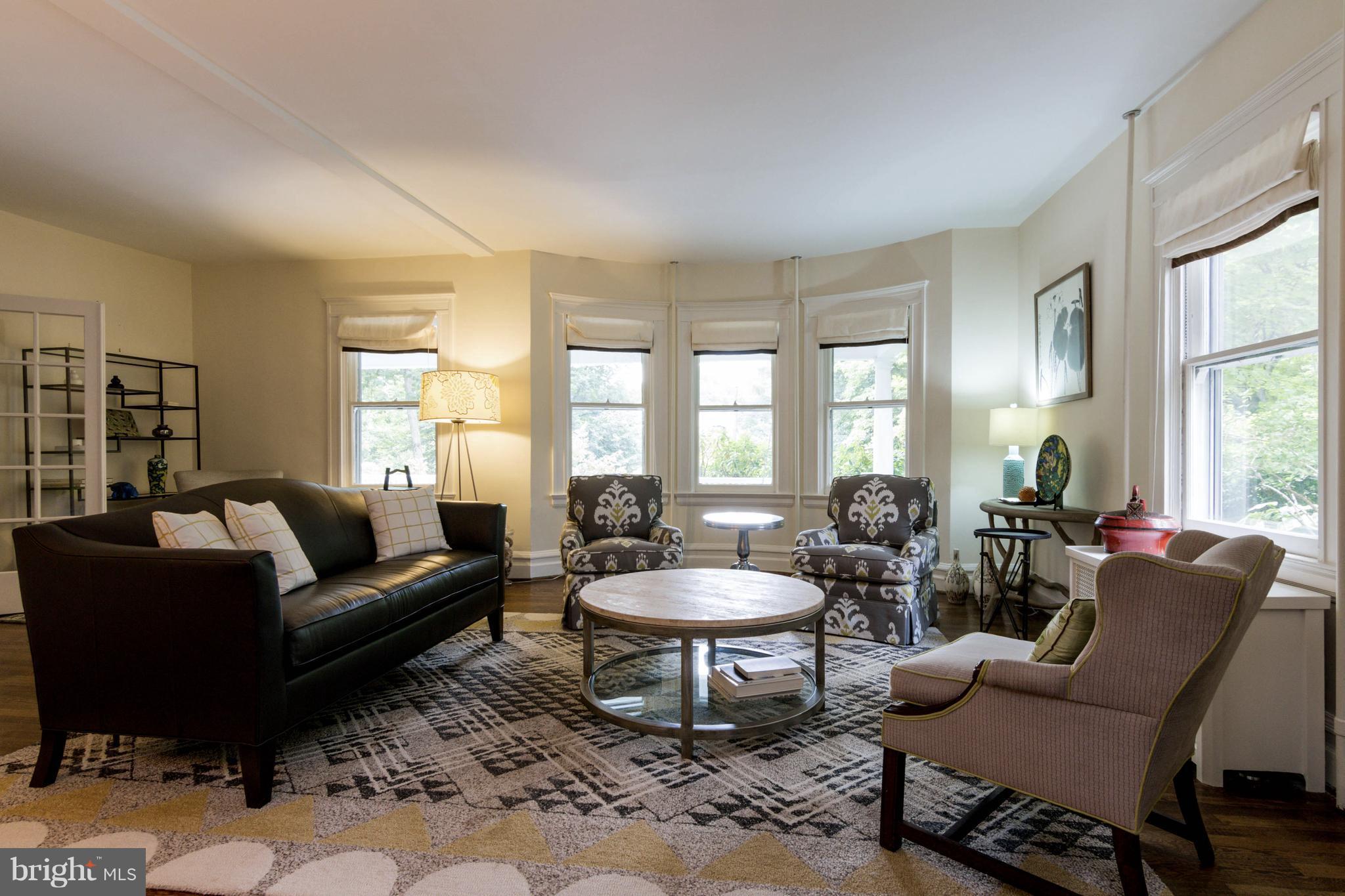 ROLAND PARK - Residential