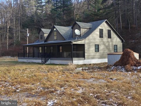 Photo of 4662 First Fork Rd, Rd, SINNAMAHONING, PA 15861 (MLS # PACR2000124)