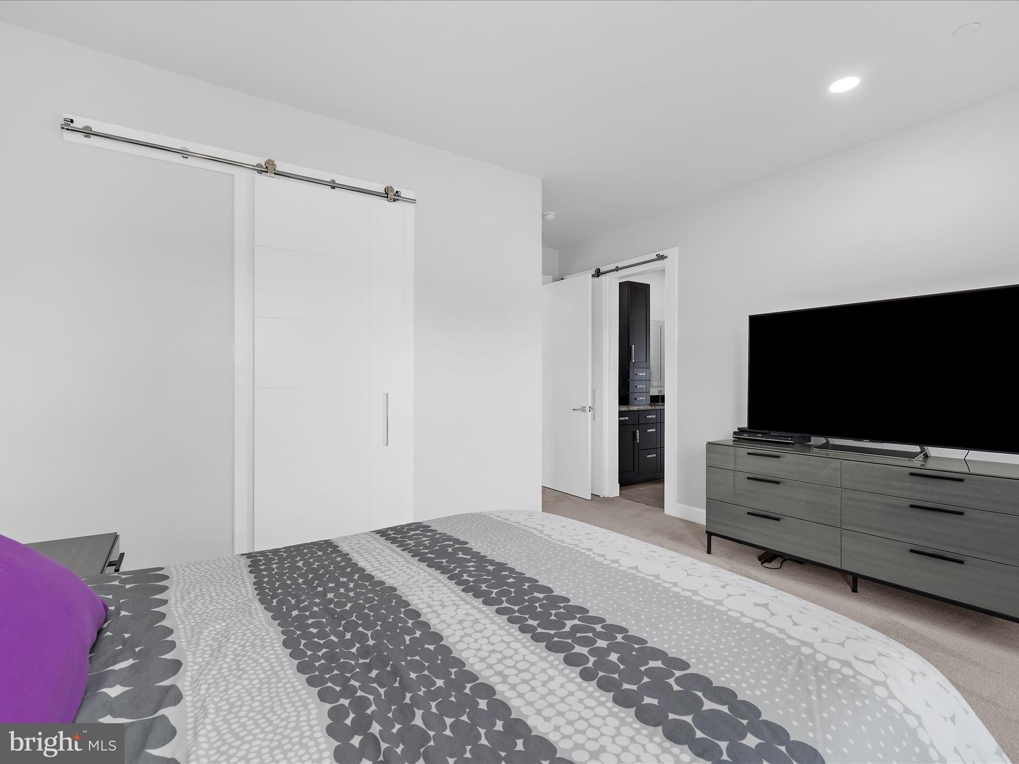 MAPLE LAWN SOUTH - Residential