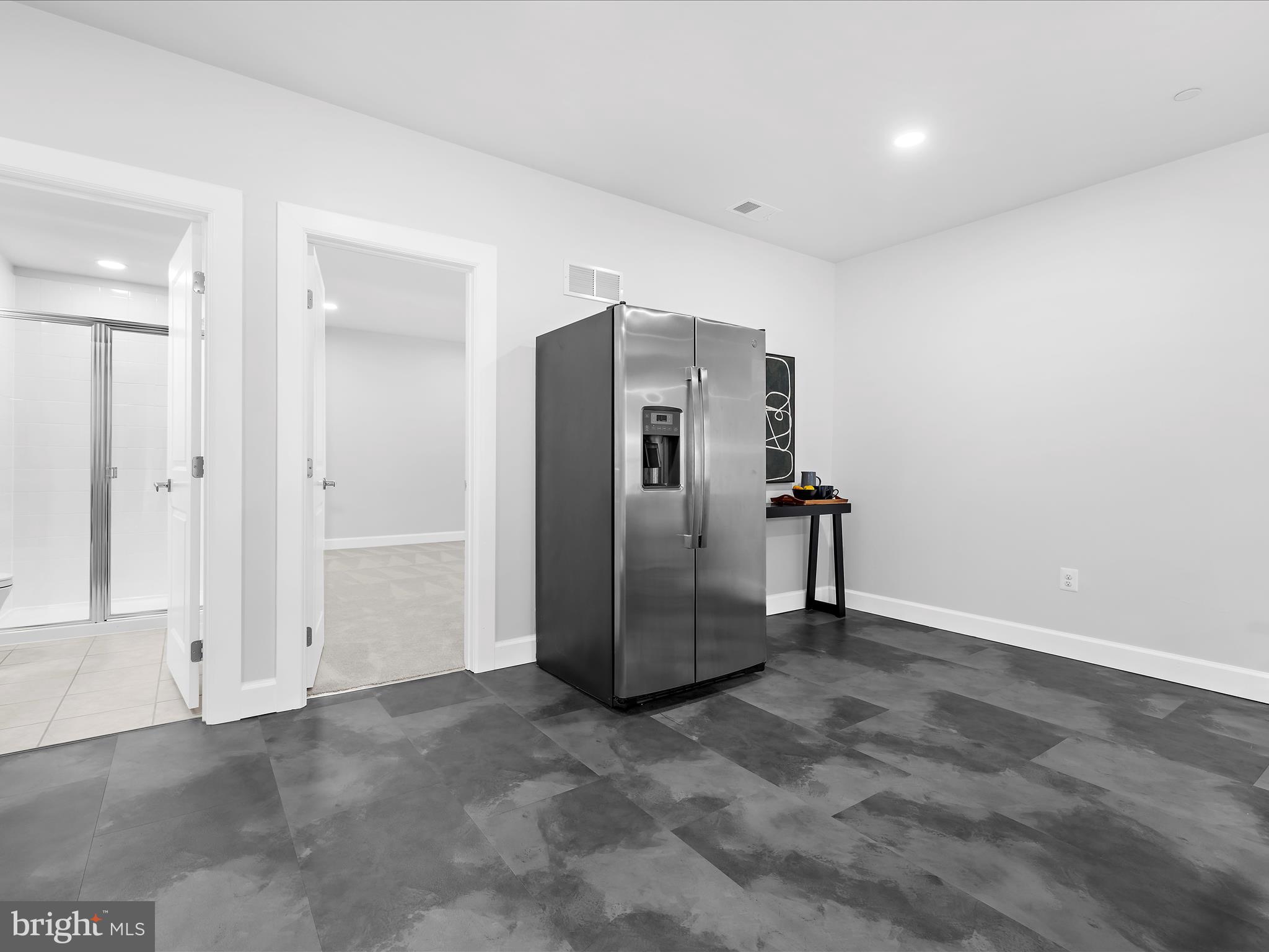 MAPLE LAWN SOUTH - Residential