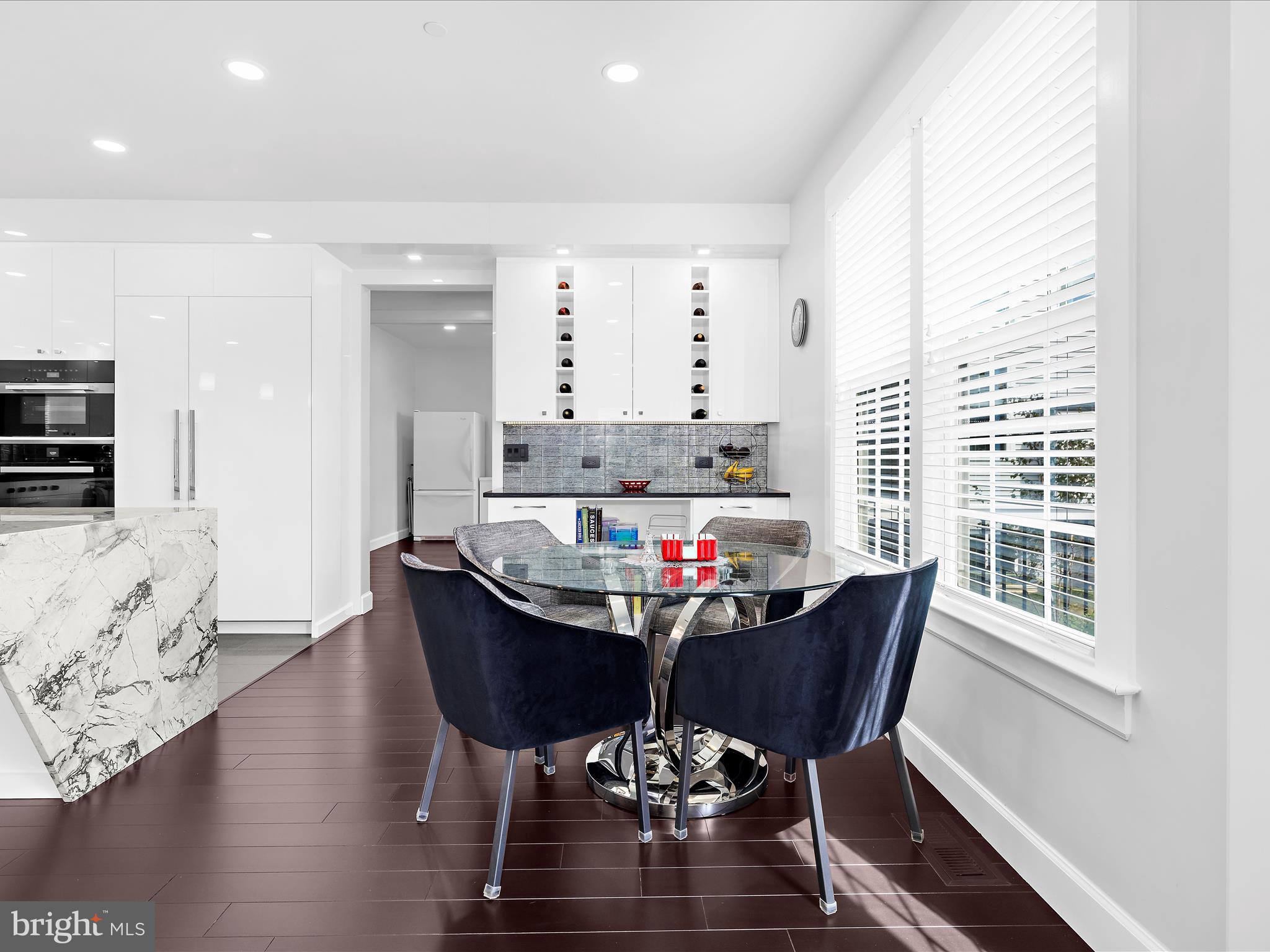 MAPLE LAWN SOUTH - Residential