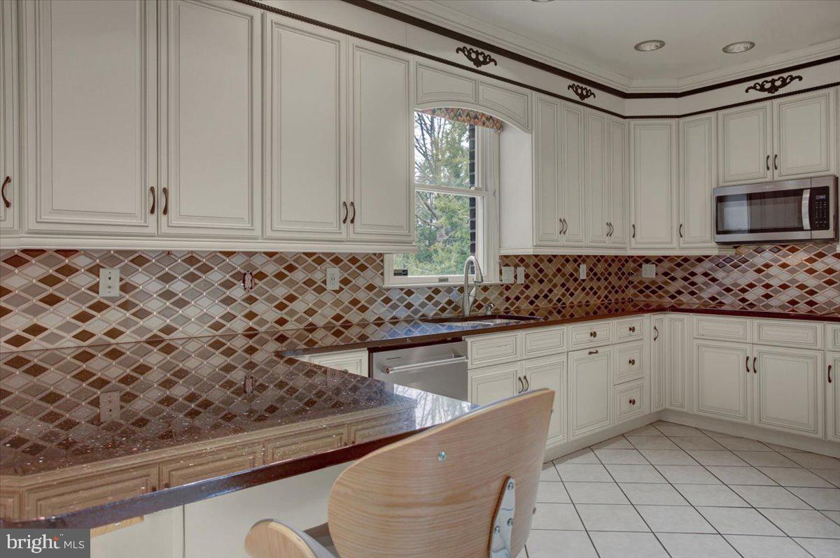 SCOTT GREENE ESTATES - Residential