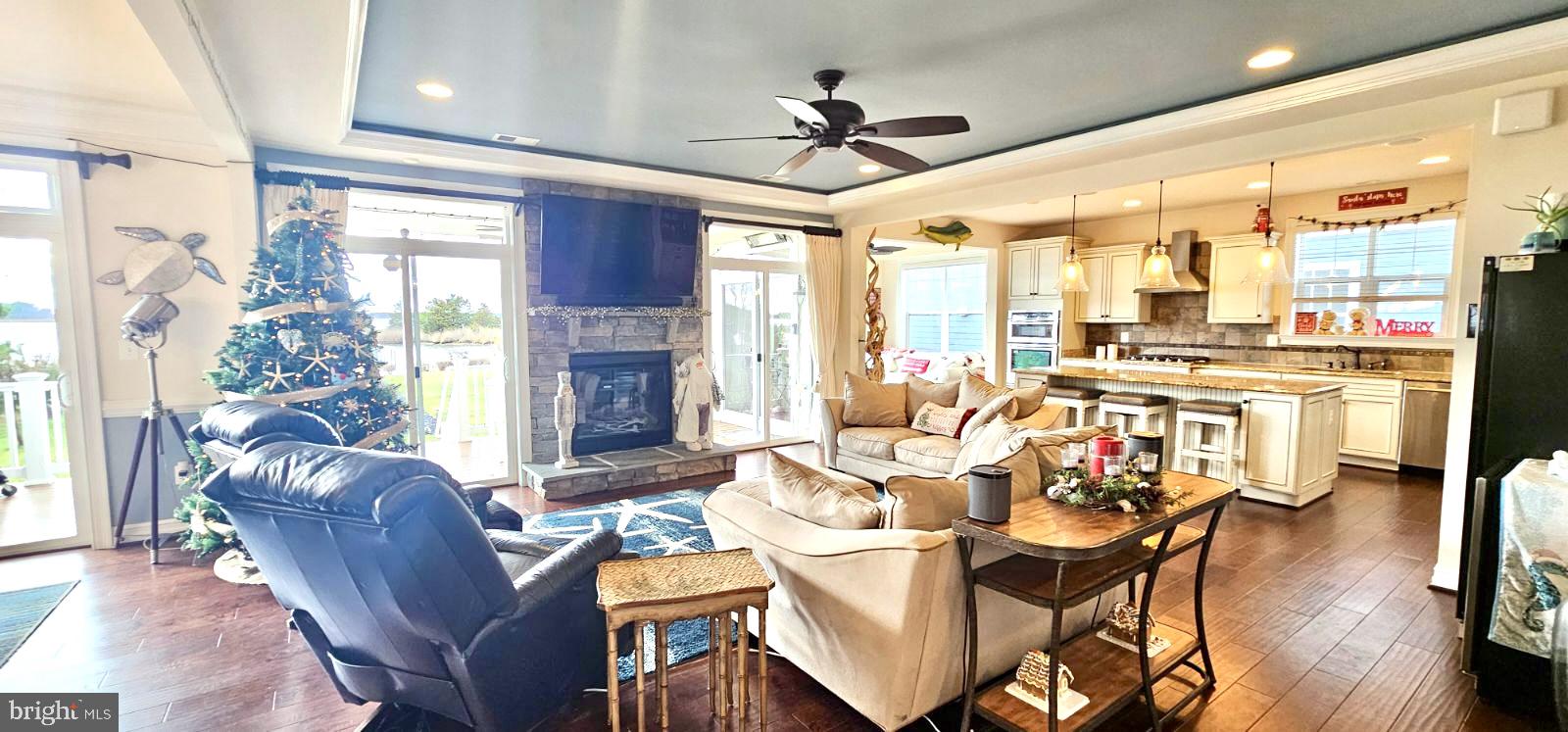 OSPREY POINTE - Residential