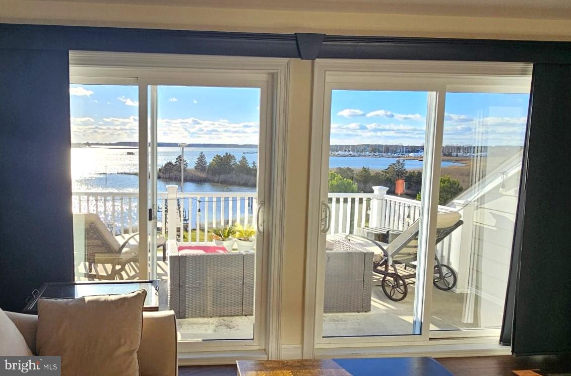 OSPREY POINTE - Residential