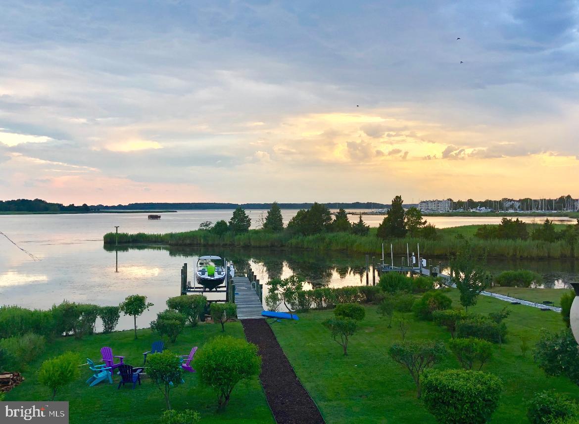 OSPREY POINTE - Residential