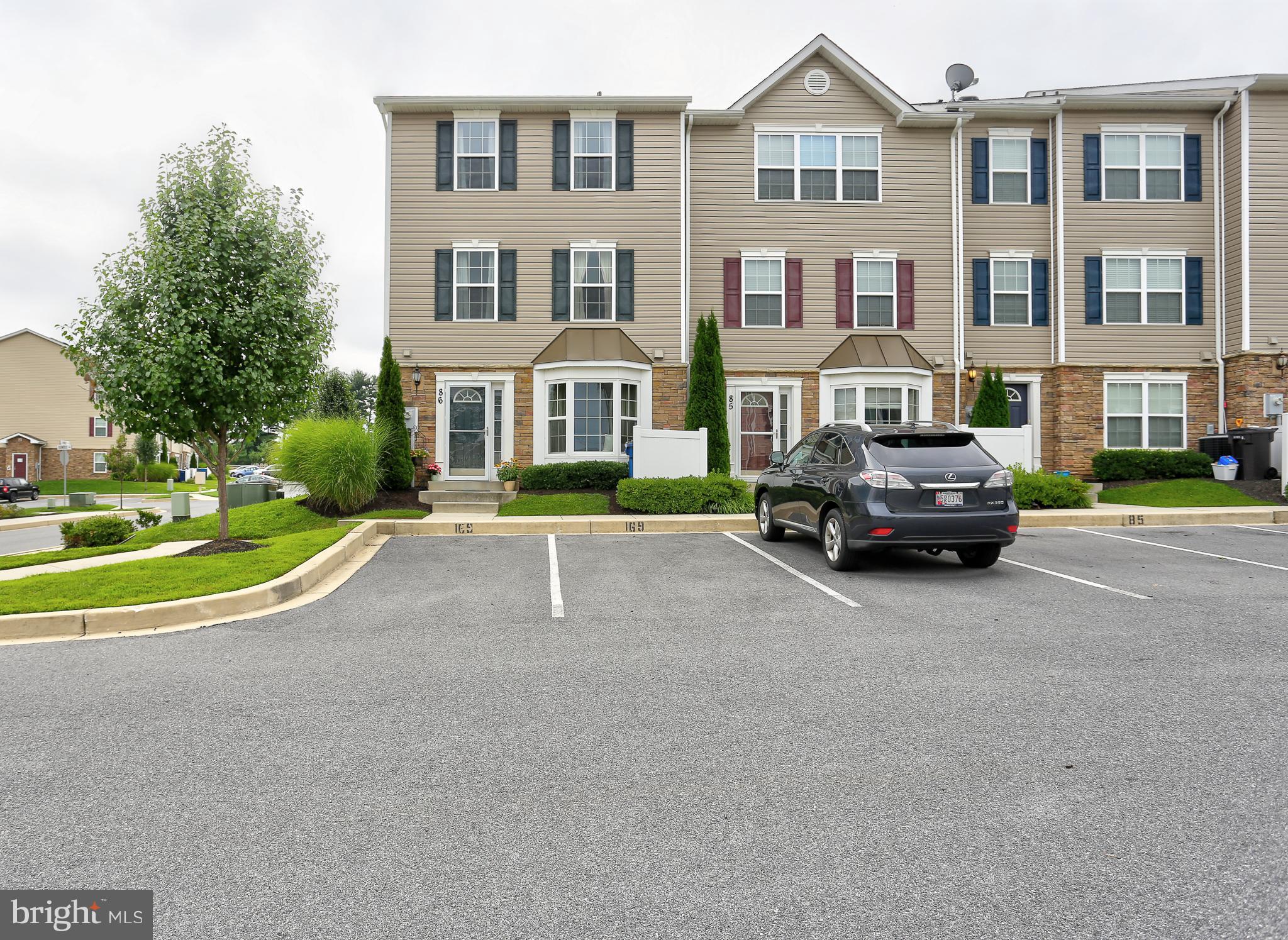 RESERVOIR RIDGE - Residential