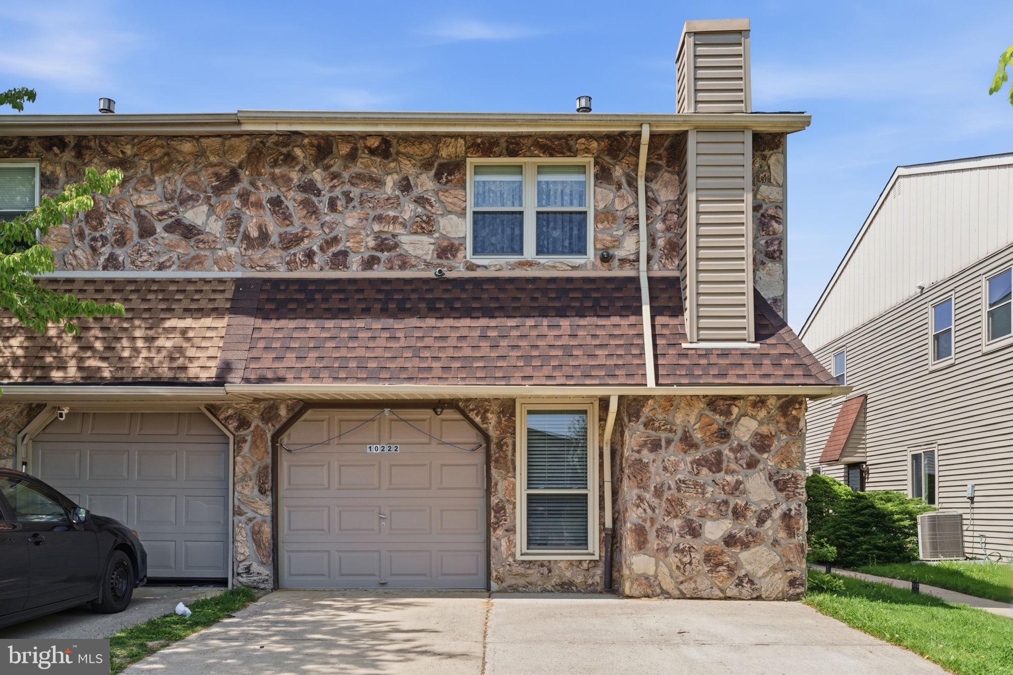 10222 DEDAKER STREET