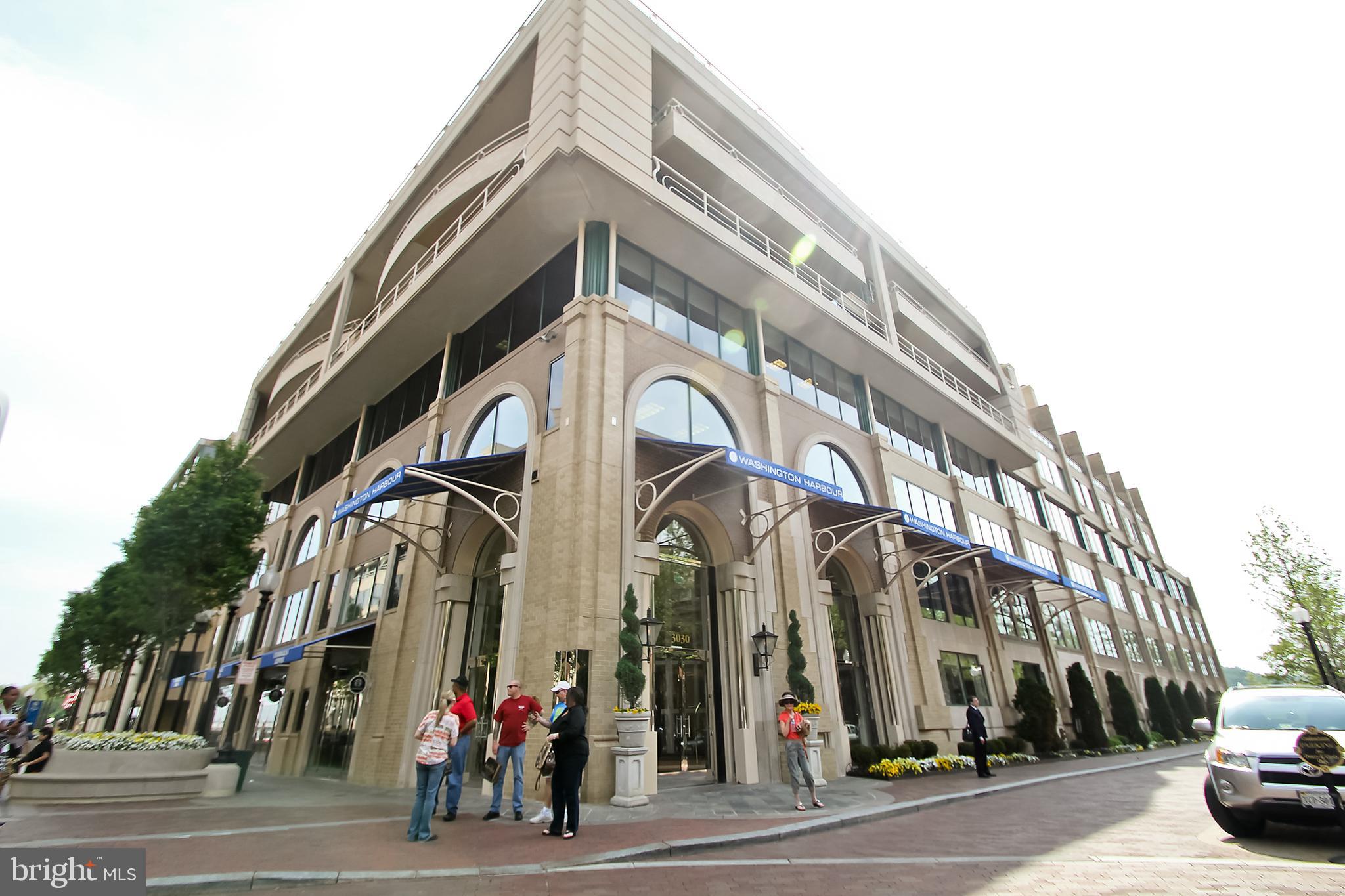 3030 K STREET NW 213