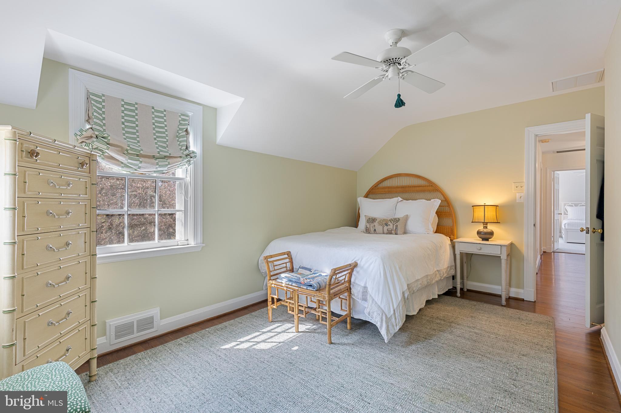 HOMELAND HISTORIC DISTRICT - Residential