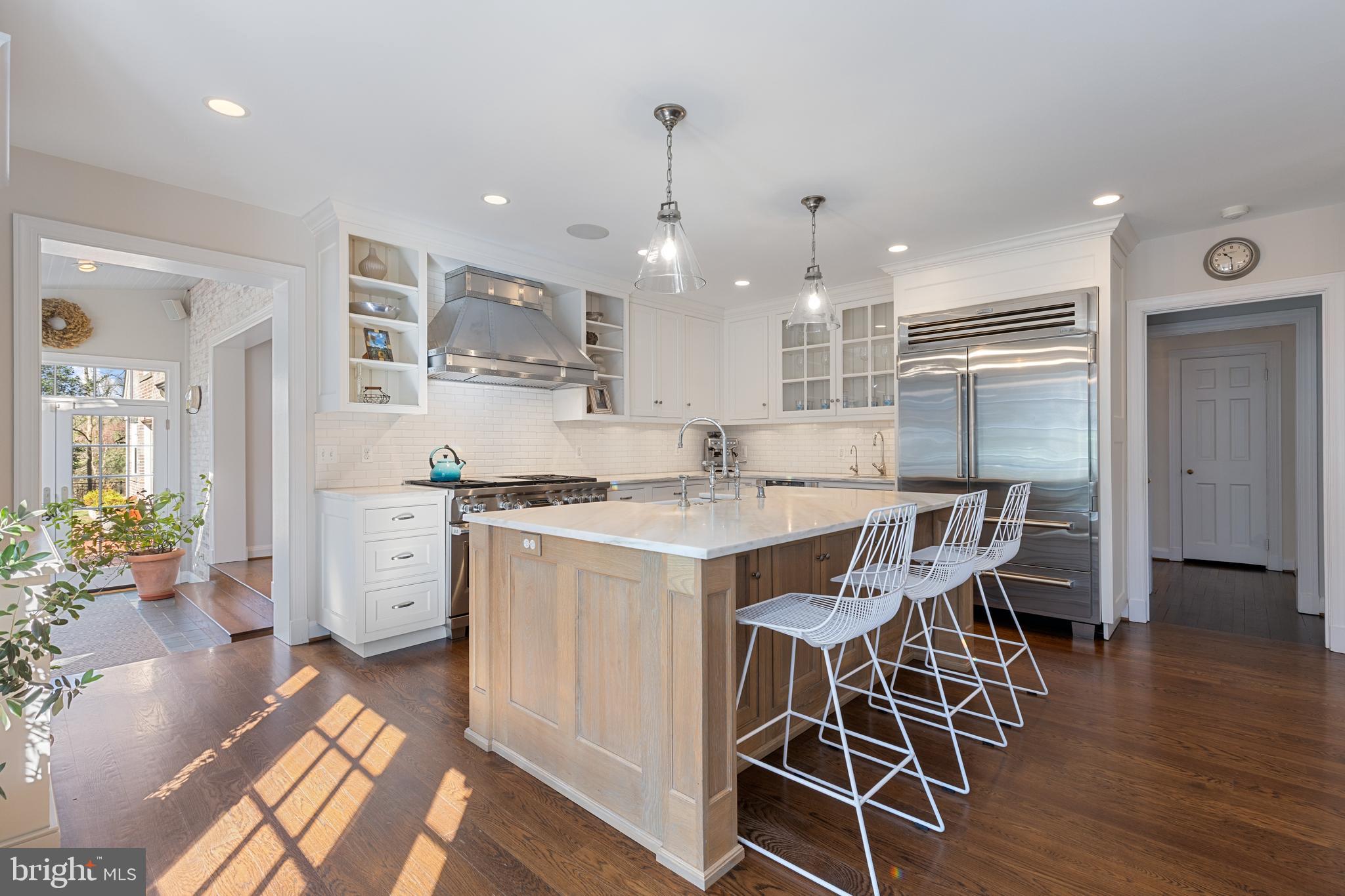 HOMELAND HISTORIC DISTRICT - Residential