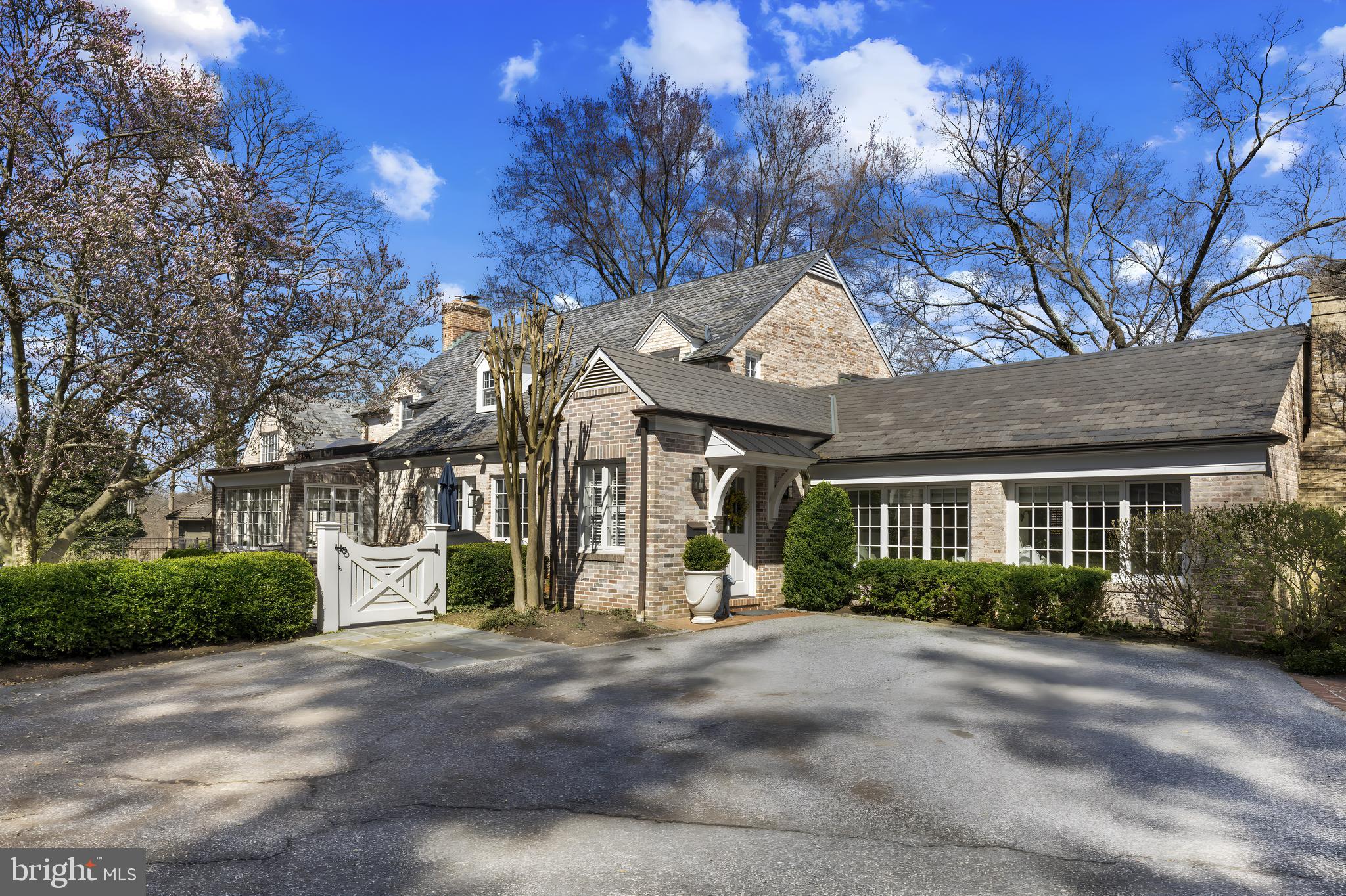 HOMELAND HISTORIC DISTRICT - Residential