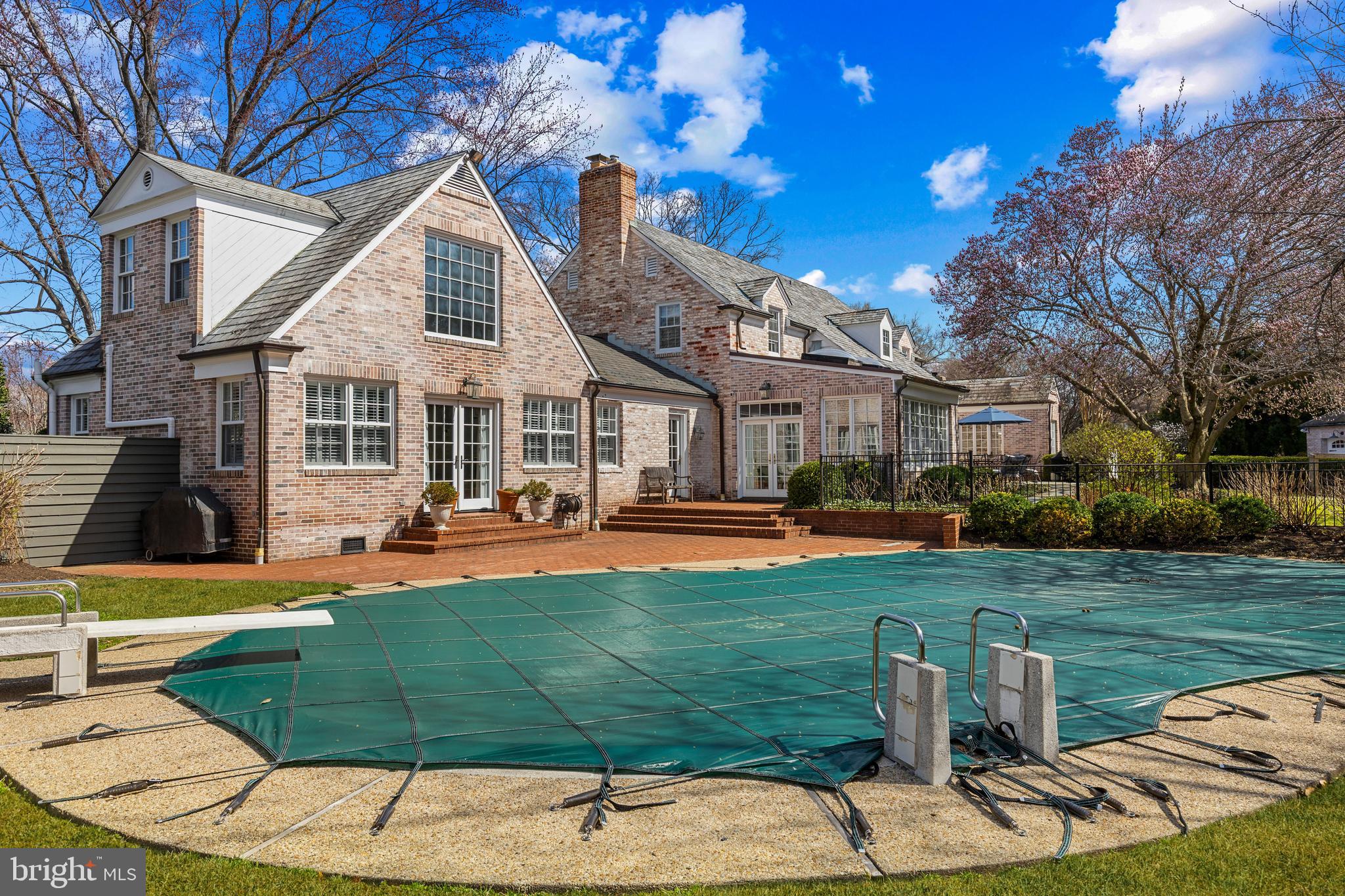 HOMELAND HISTORIC DISTRICT - Residential