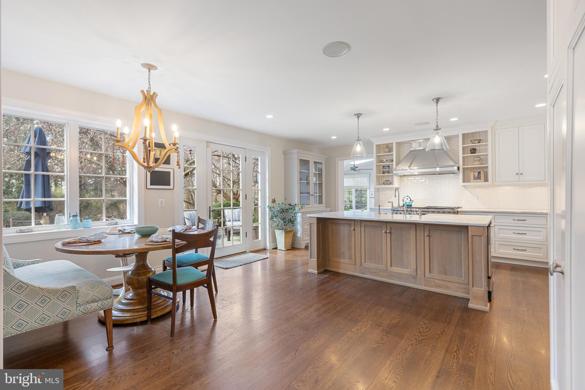 HOMELAND HISTORIC DISTRICT - Residential