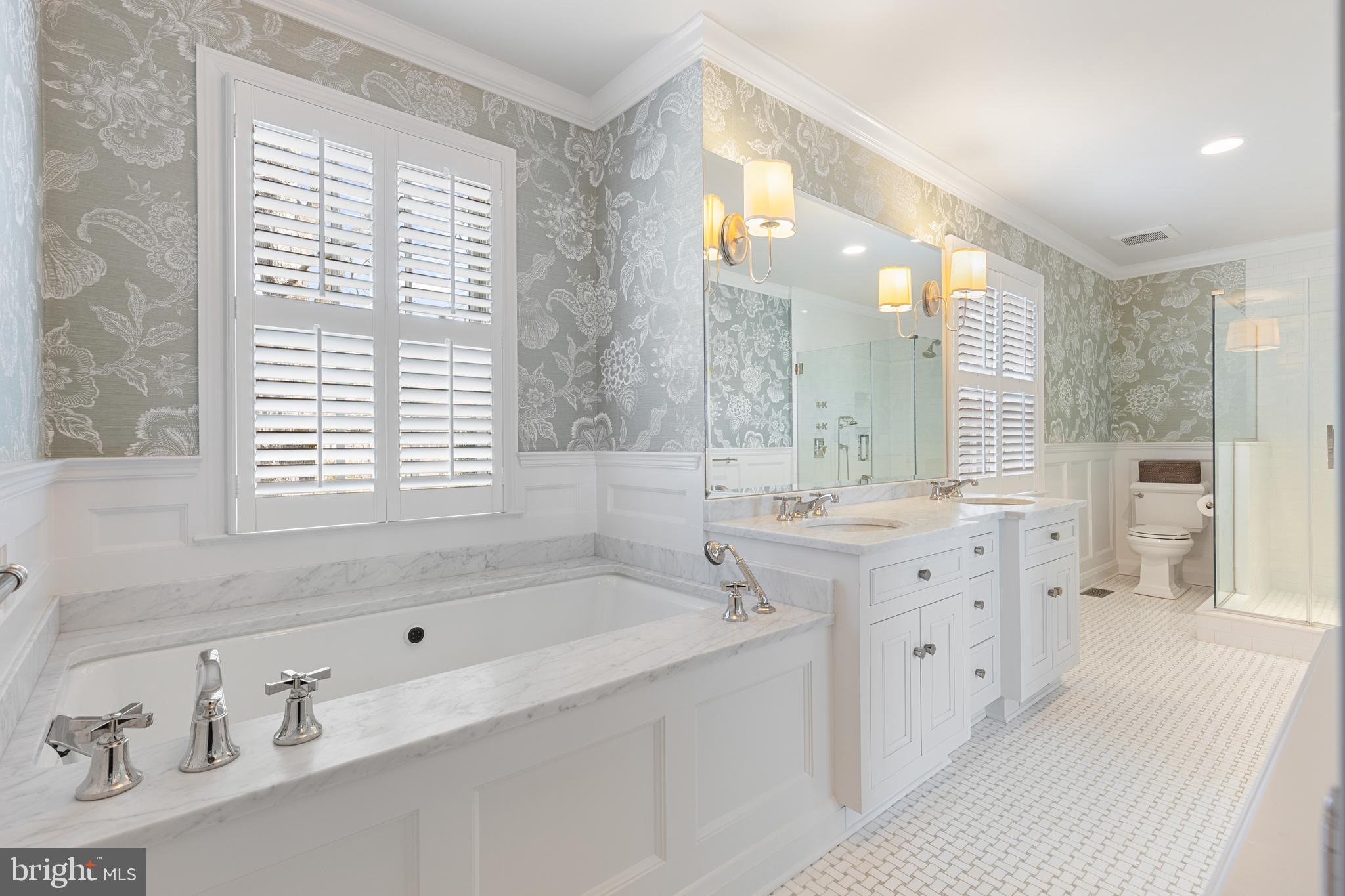 HOMELAND HISTORIC DISTRICT - Residential