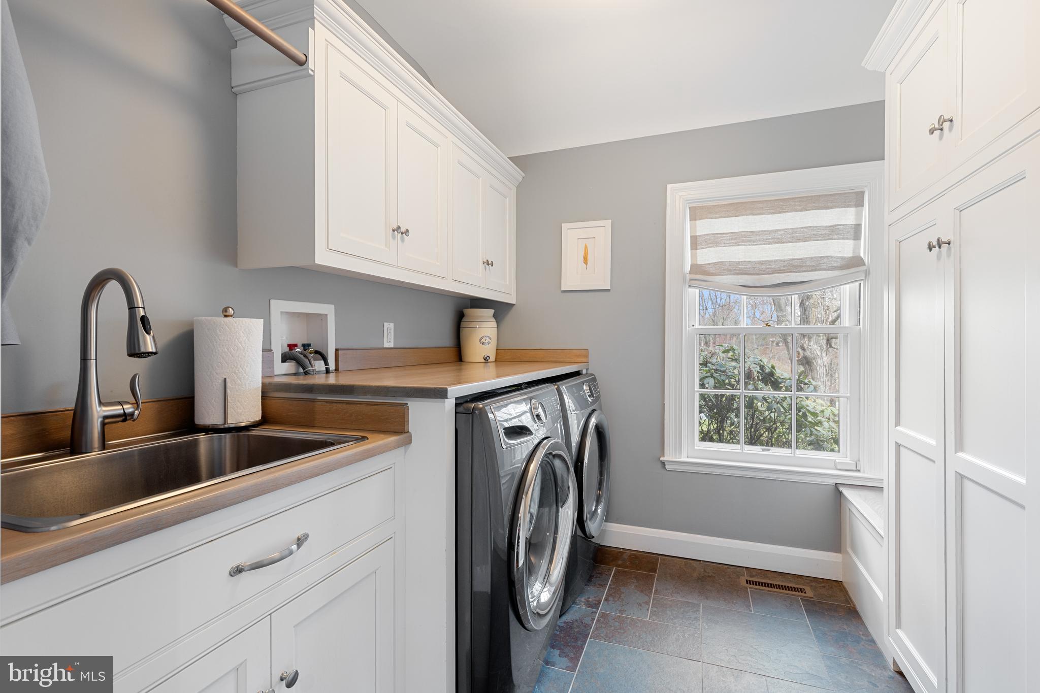 HOMELAND HISTORIC DISTRICT - Residential