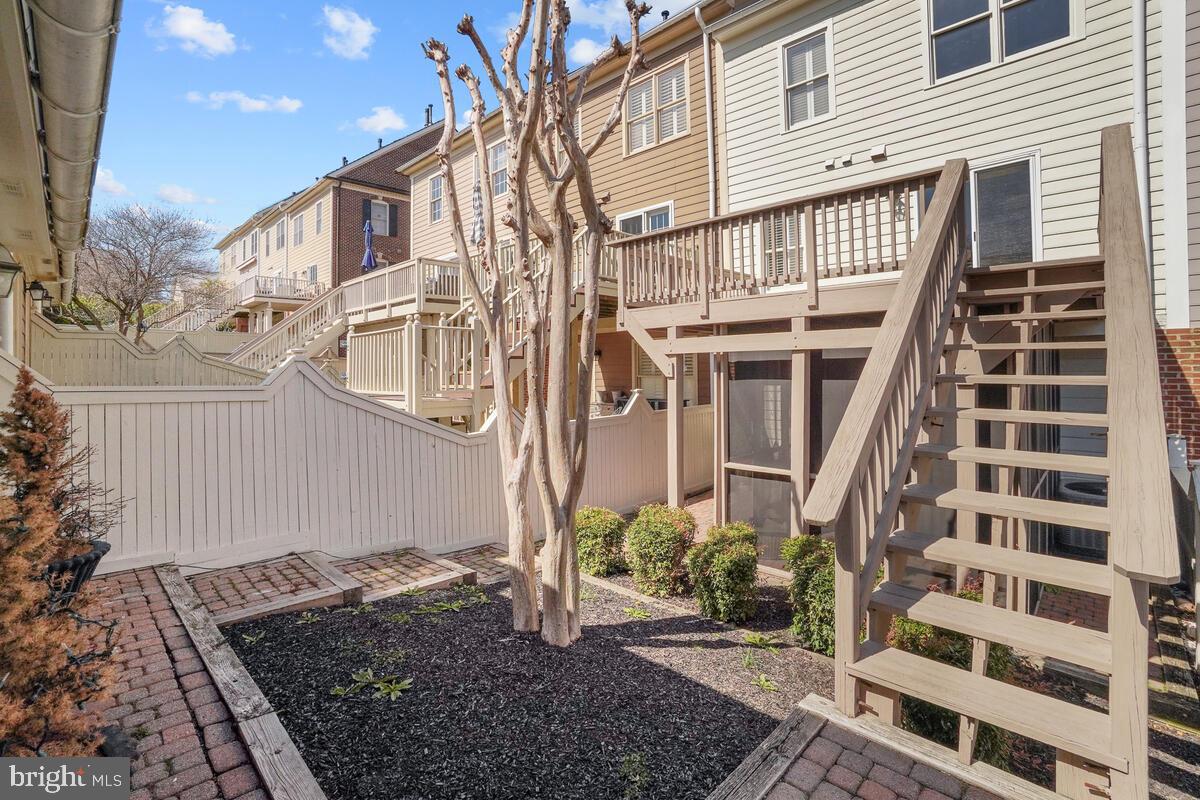 KENTLANDS HILL DISTRICT - Residential