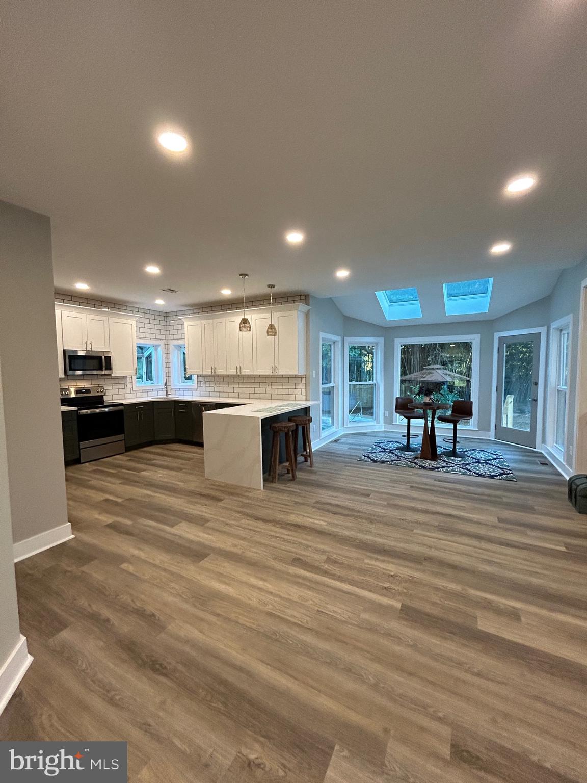 THE MEADOWS - Residential