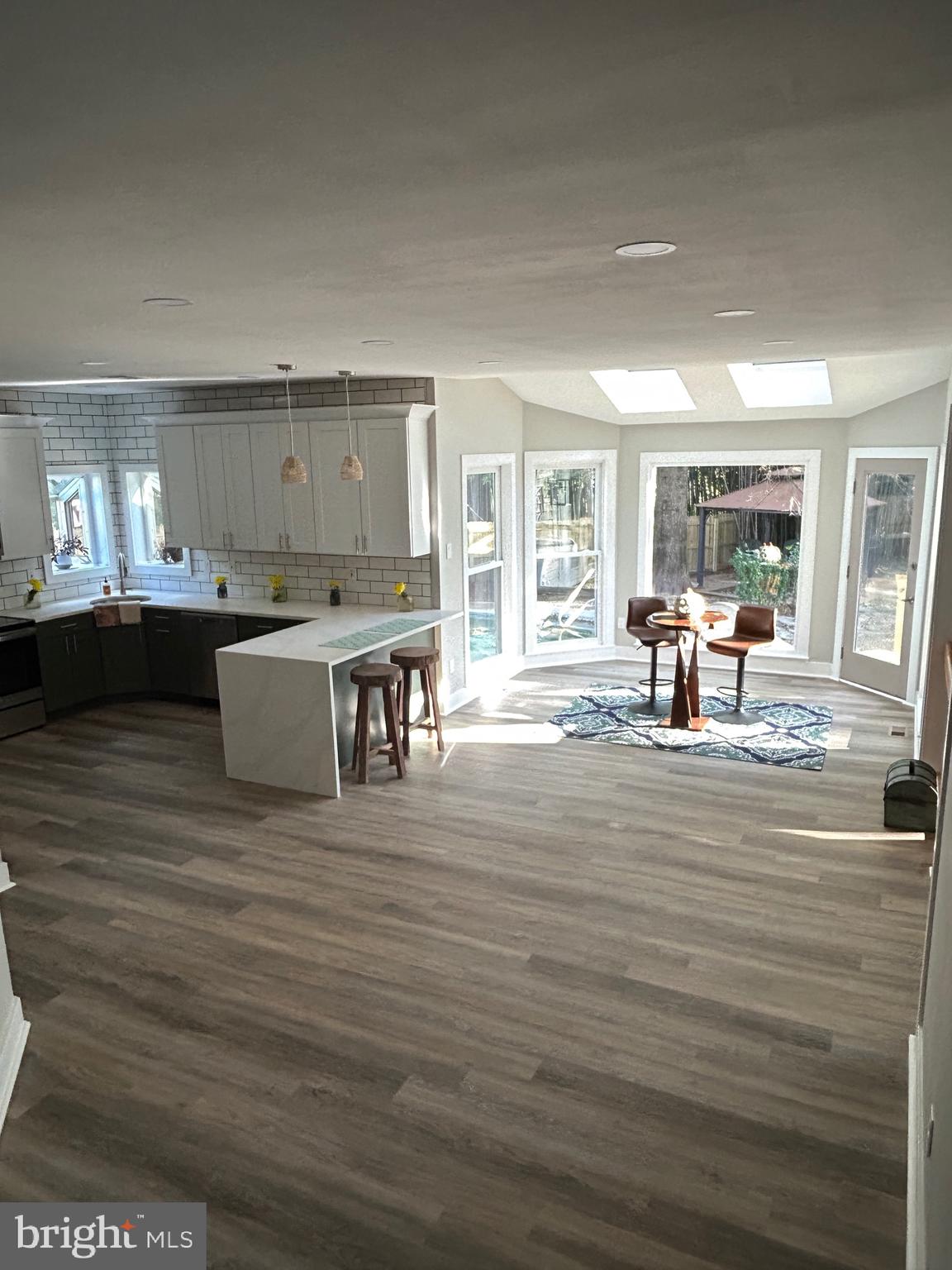 THE MEADOWS - Residential