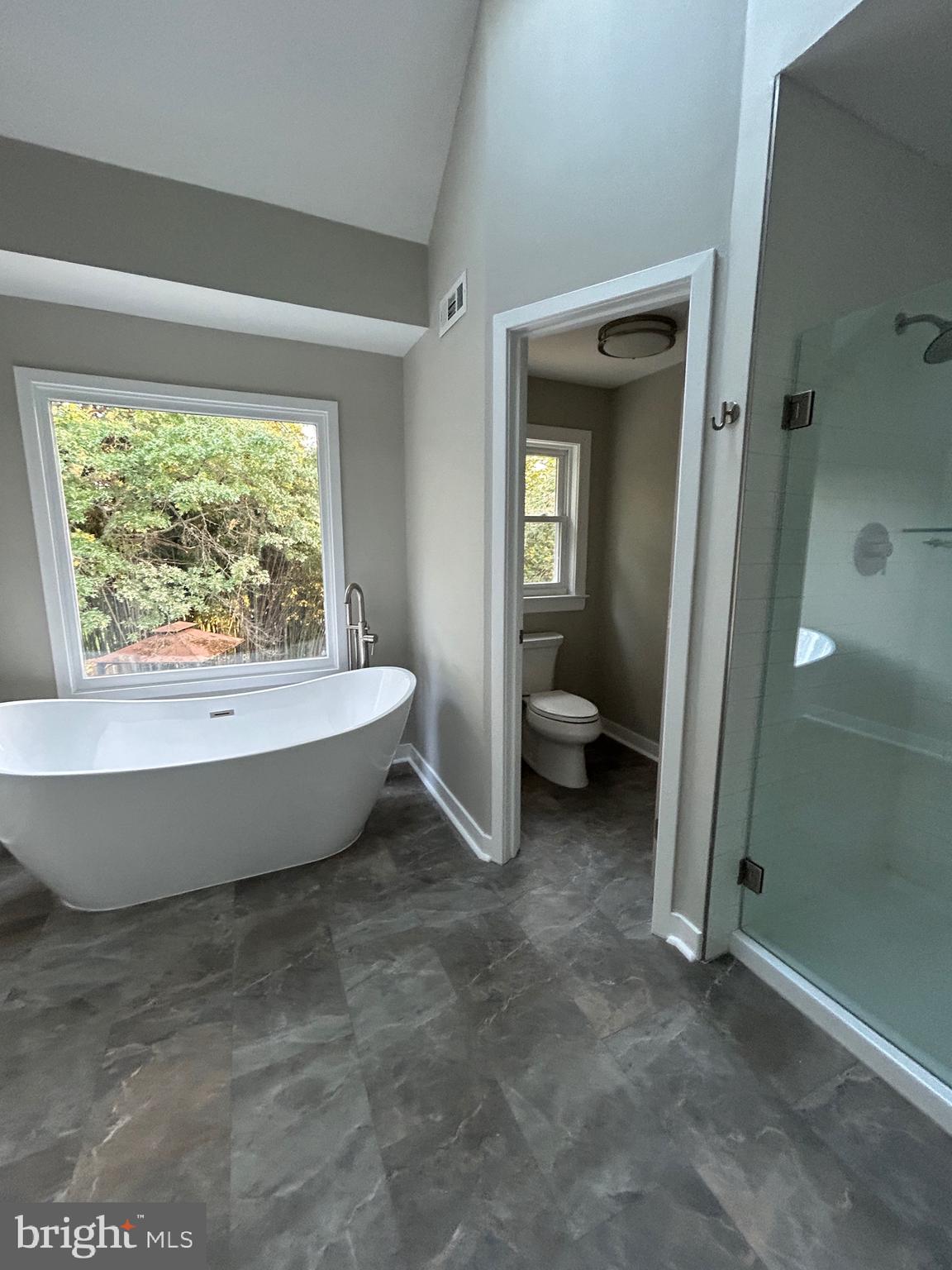 THE MEADOWS - Residential