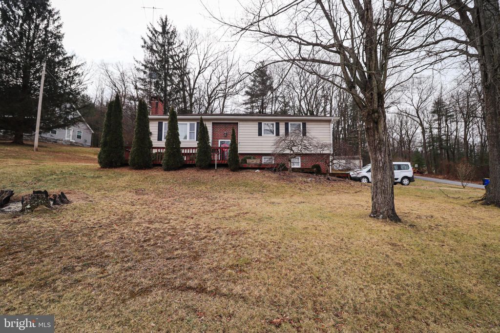Photo of 92 Newman Road, ORRTANNA, PA 17353 (MLS # PAAD2021358)