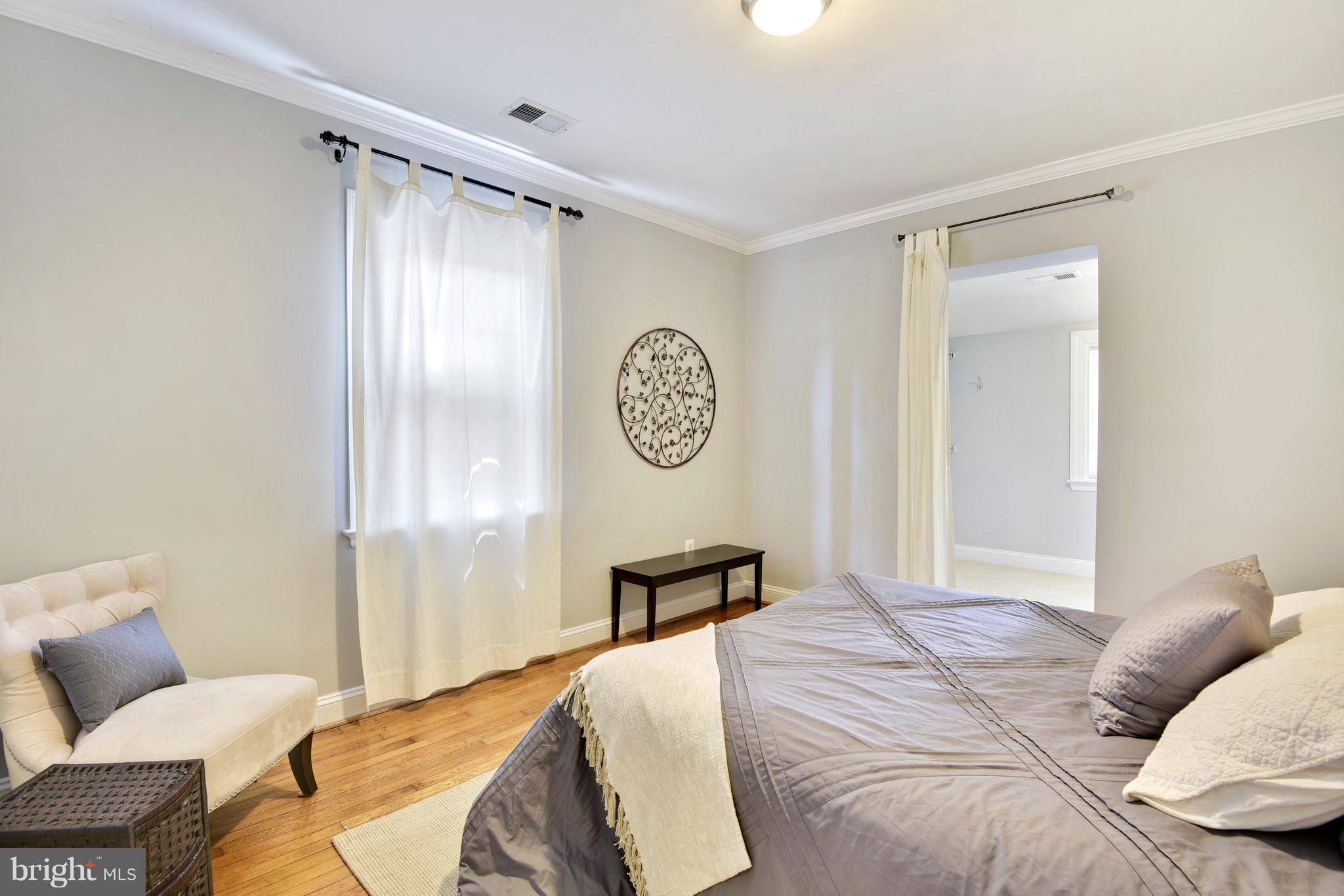 SILVER SPRING - Residential