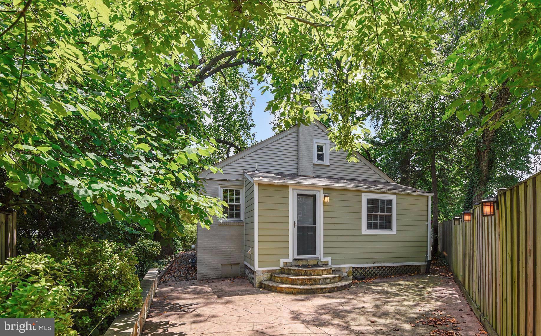 SILVER SPRING - Residential