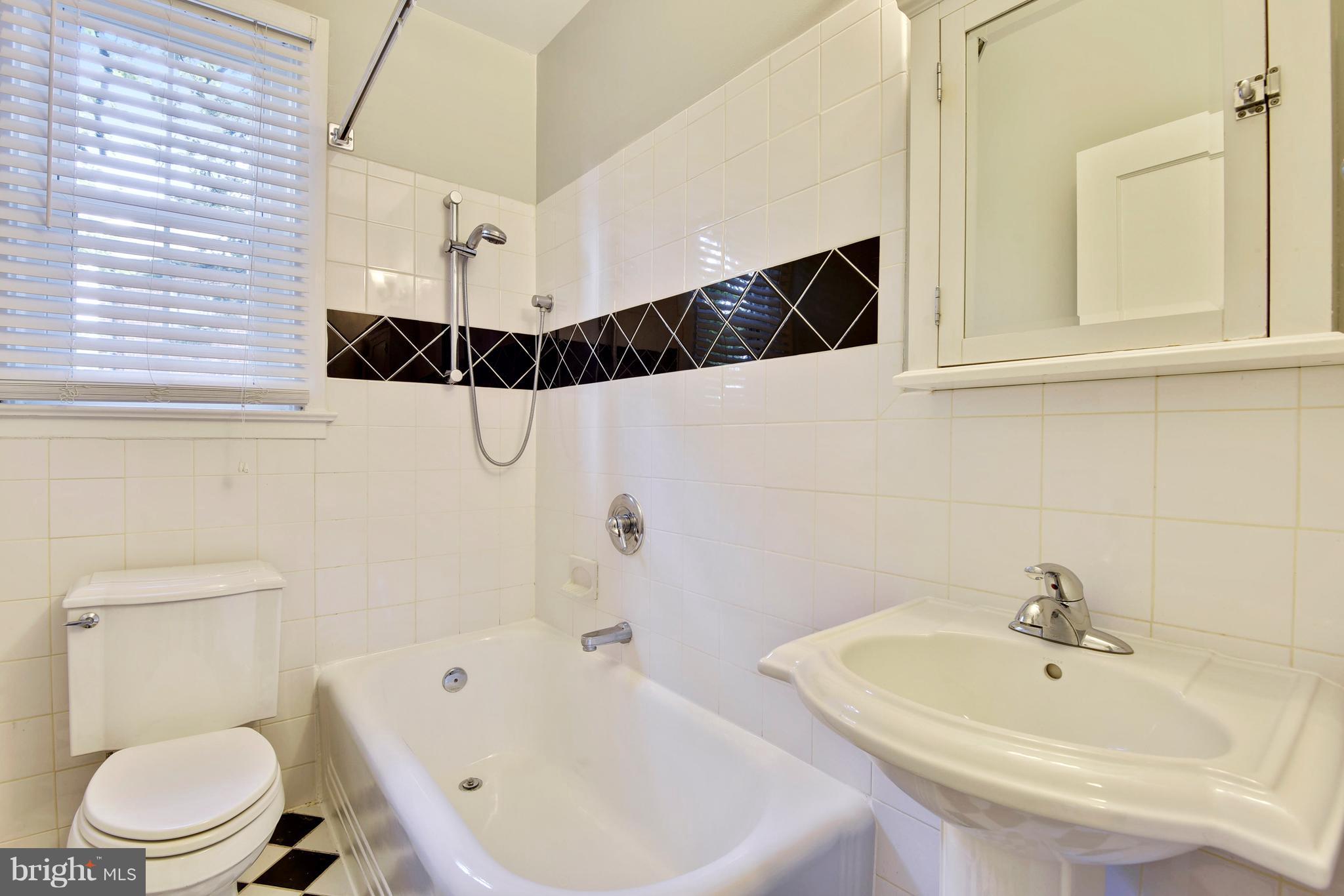 SILVER SPRING - Residential